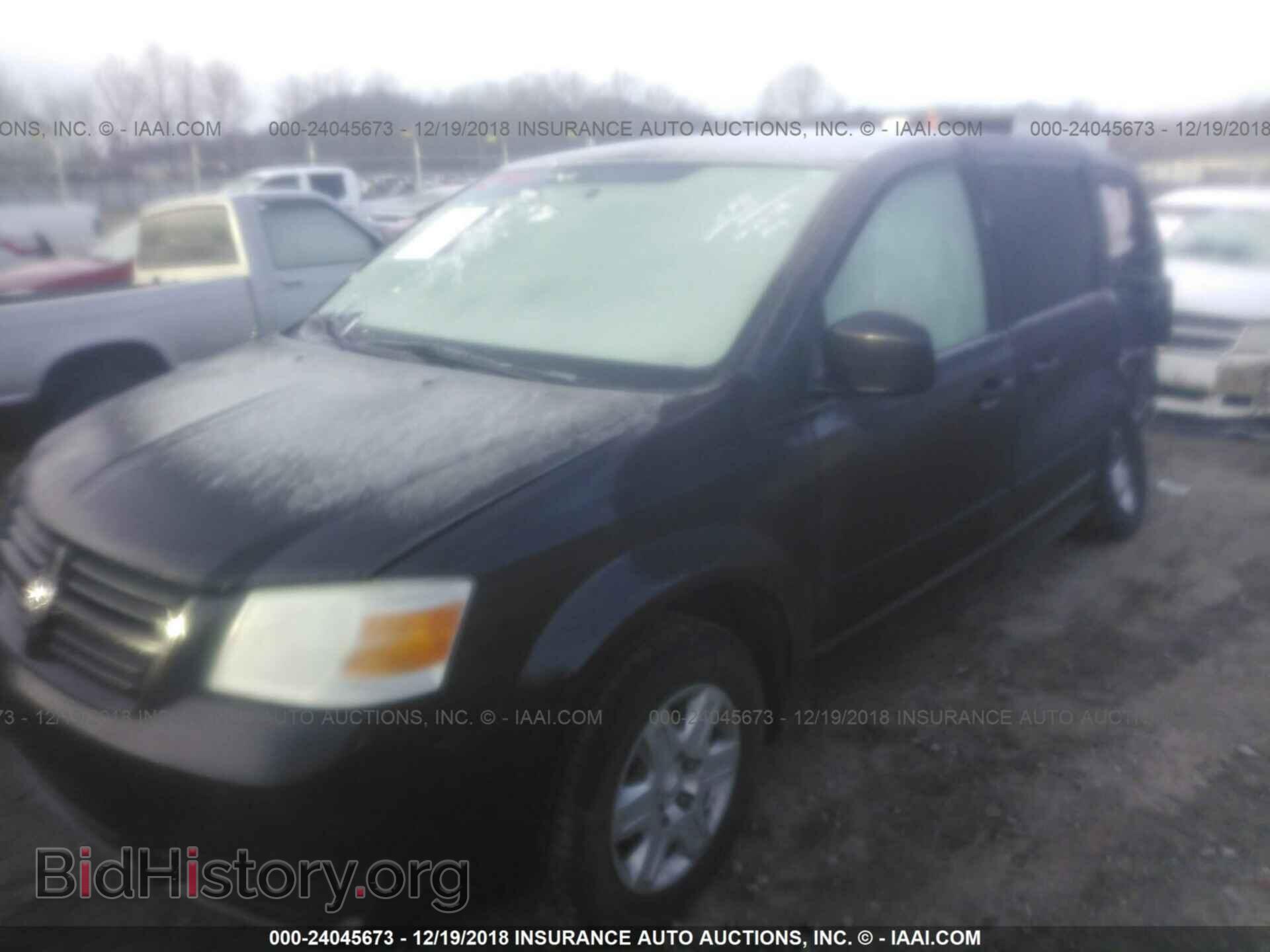 2010 DODGE GRAND CARAVAN - VIN: 2D4RN4DEXAR318708 - Photo 2