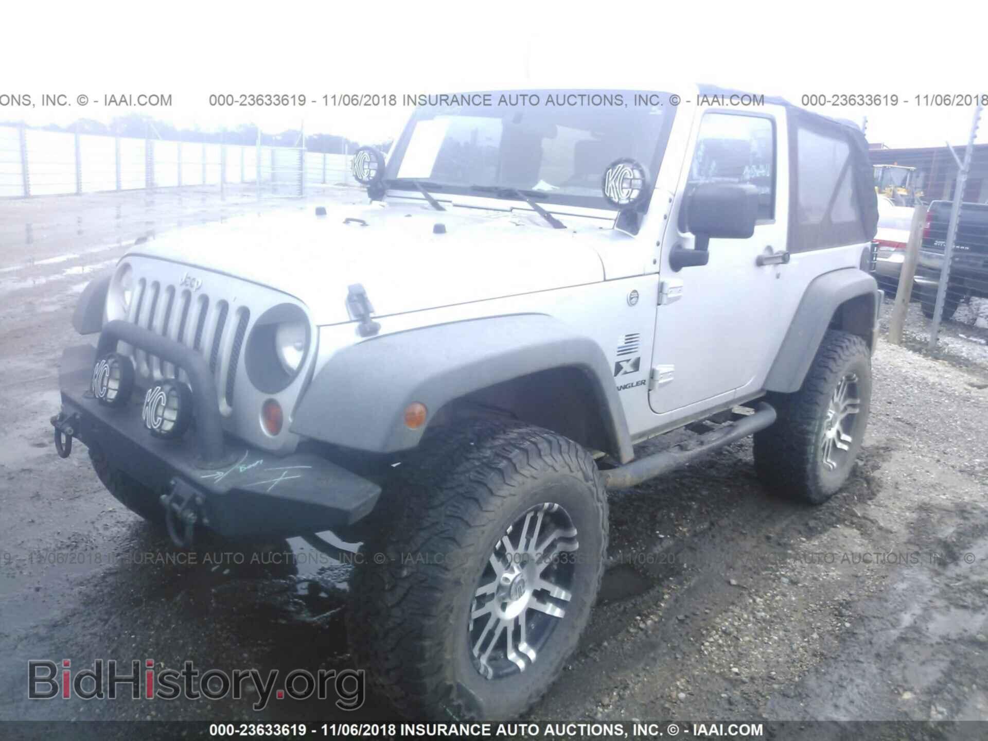 2009 JEEP WRANGLER - VIN: 1J4FA24199L711692 - Фото 2