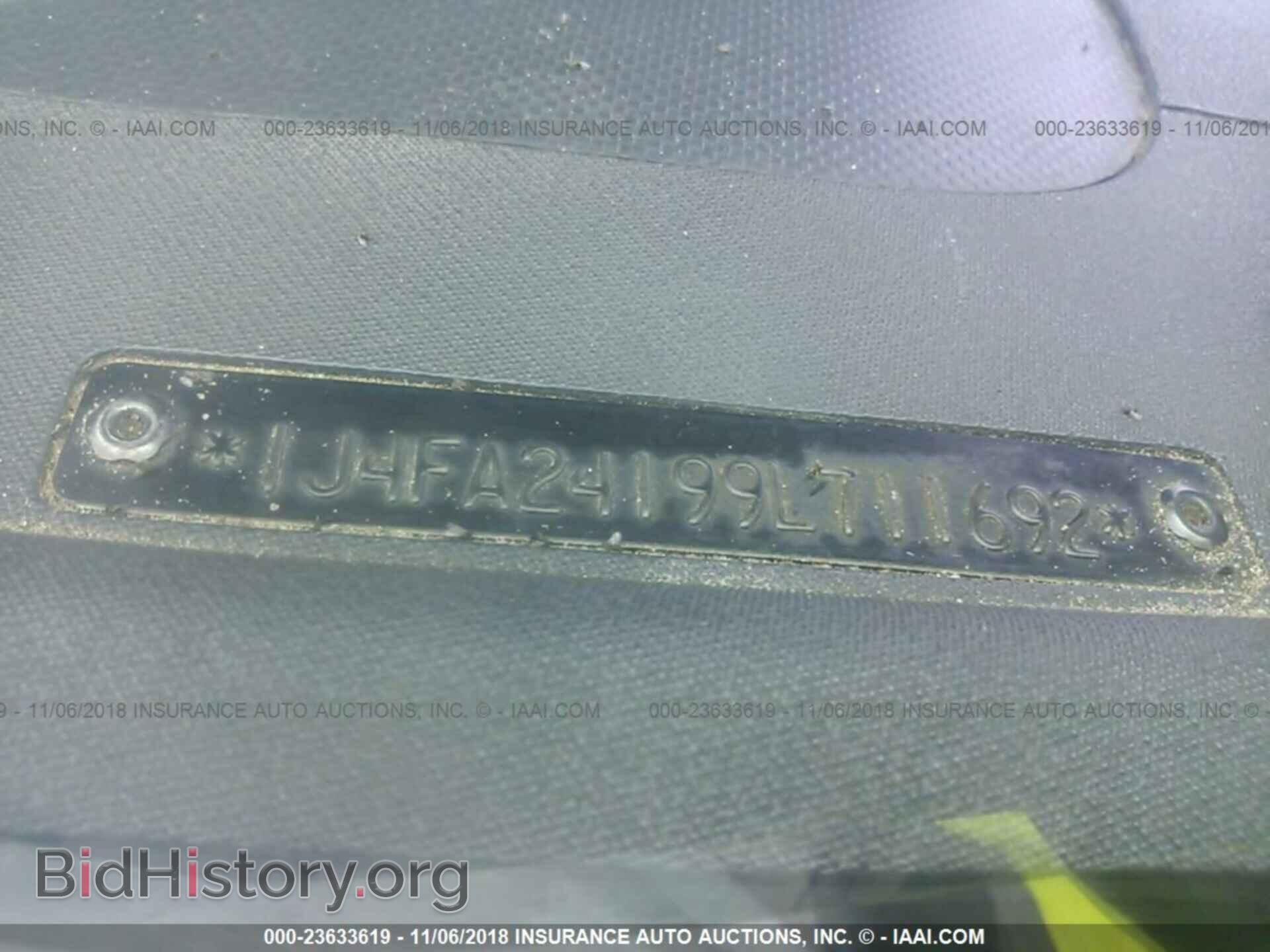 2009 JEEP WRANGLER - VIN: 1J4FA24199L711692 - Фото 9