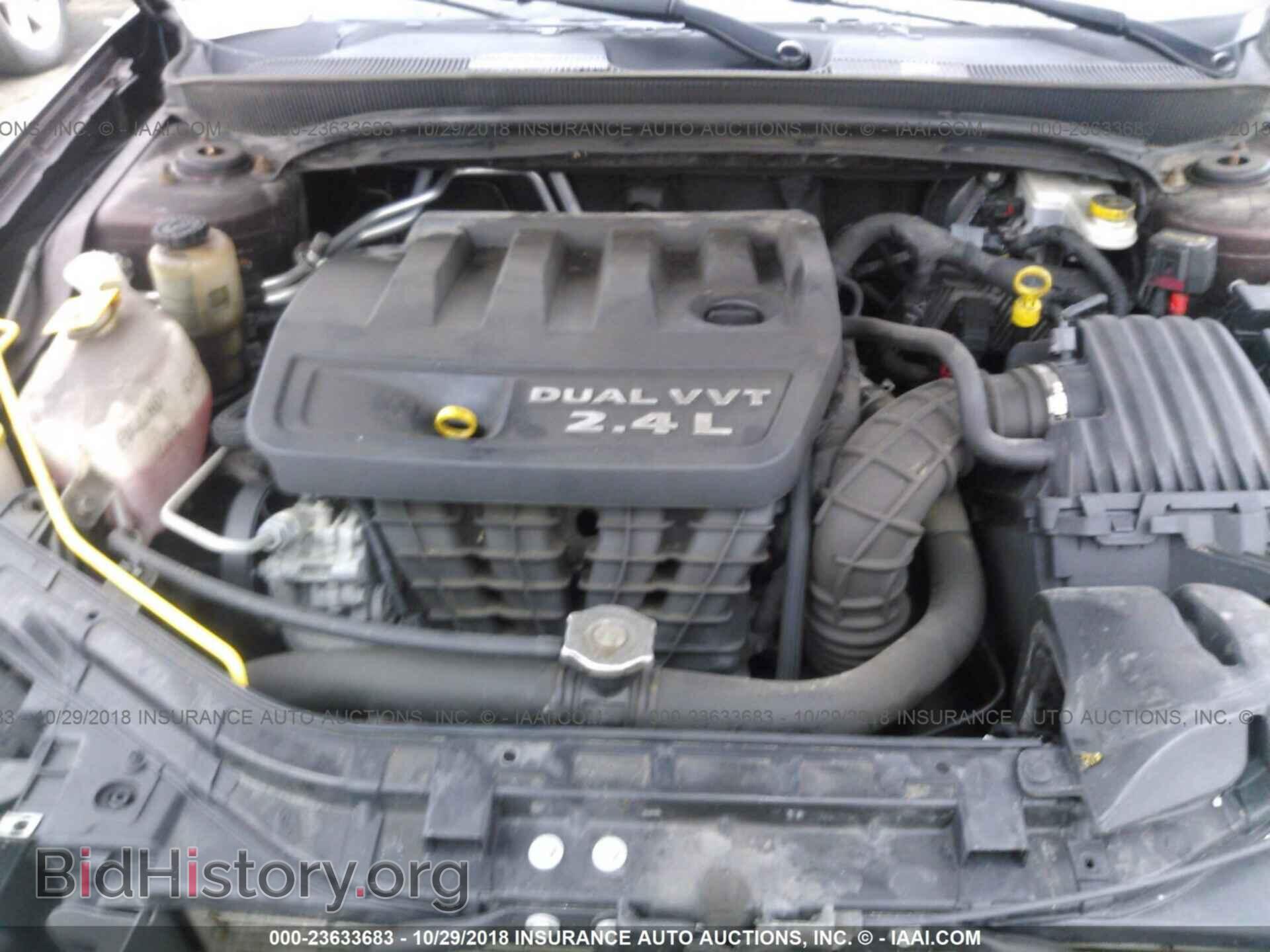 2013 CHRYSLER 200 - VIN: 1C3CCBAB0DN641758 - Фото 10
