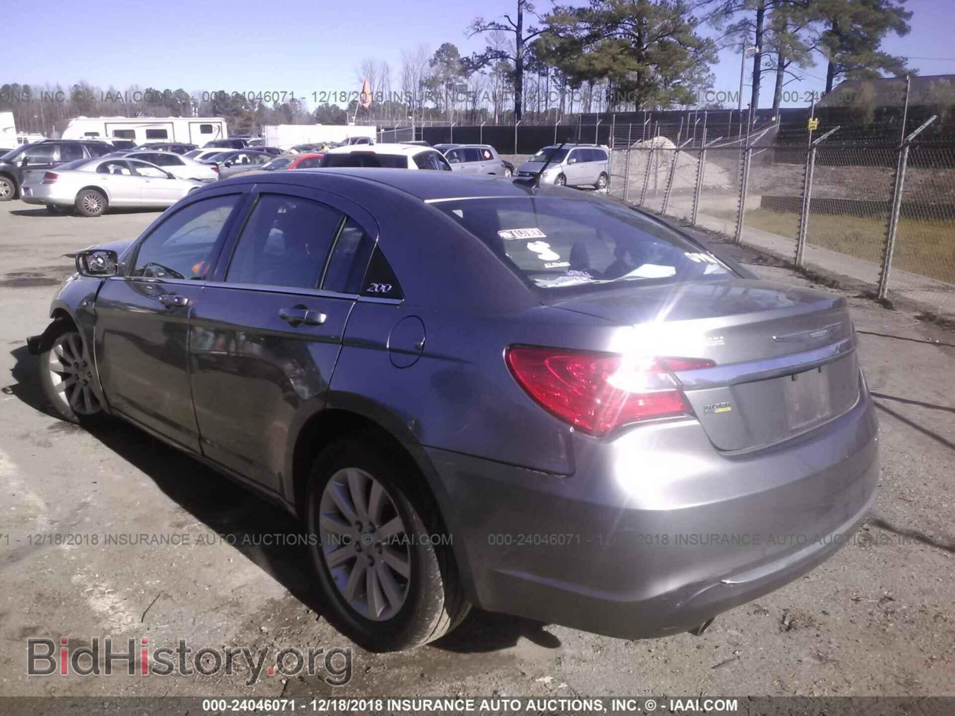 2012 CHRYSLER 200 - VIN: 1C3CCBBG5CN255510 - Фото 3