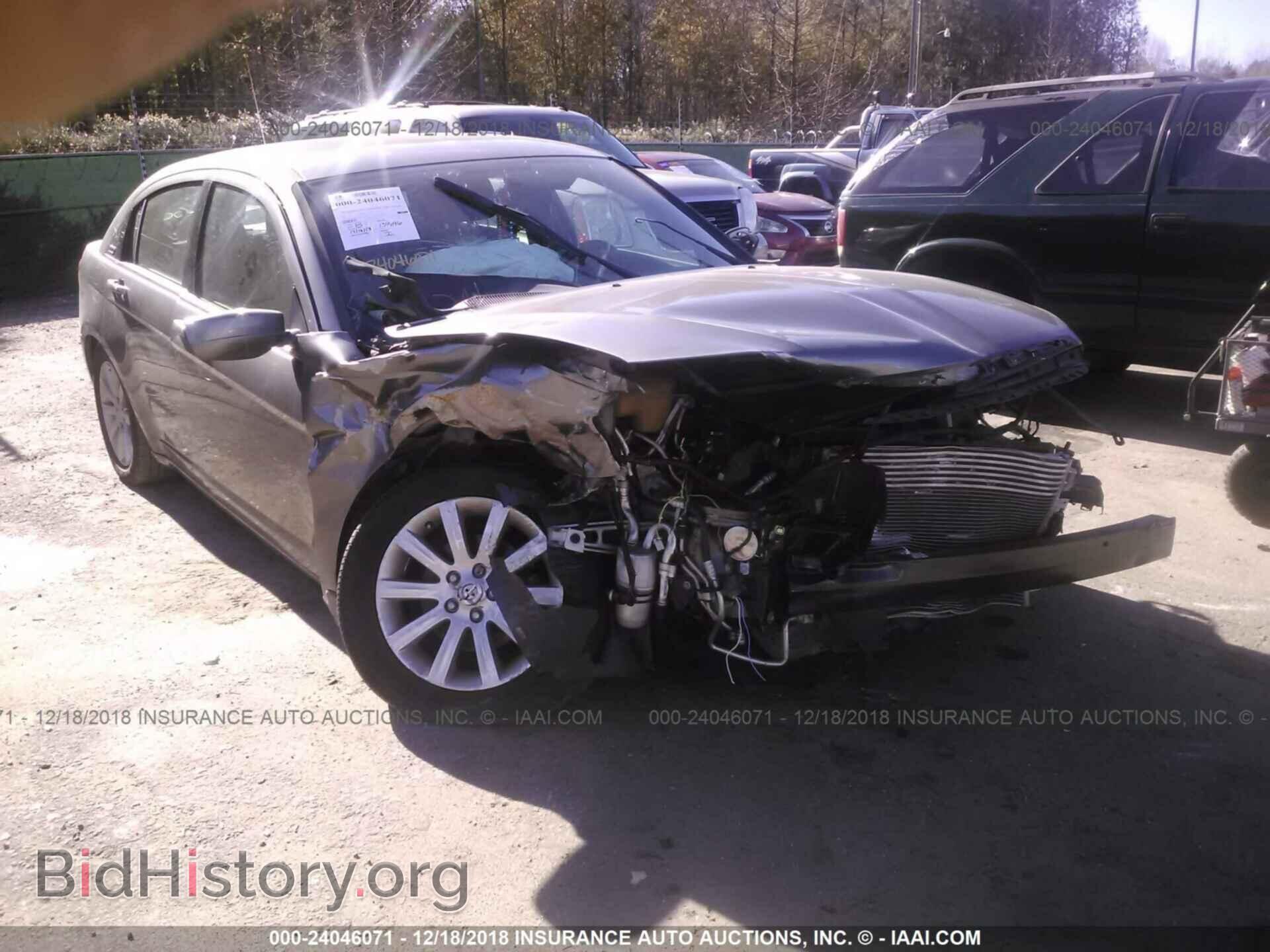 2012 CHRYSLER 200 - VIN: 1C3CCBBG5CN255510 - Фото 6