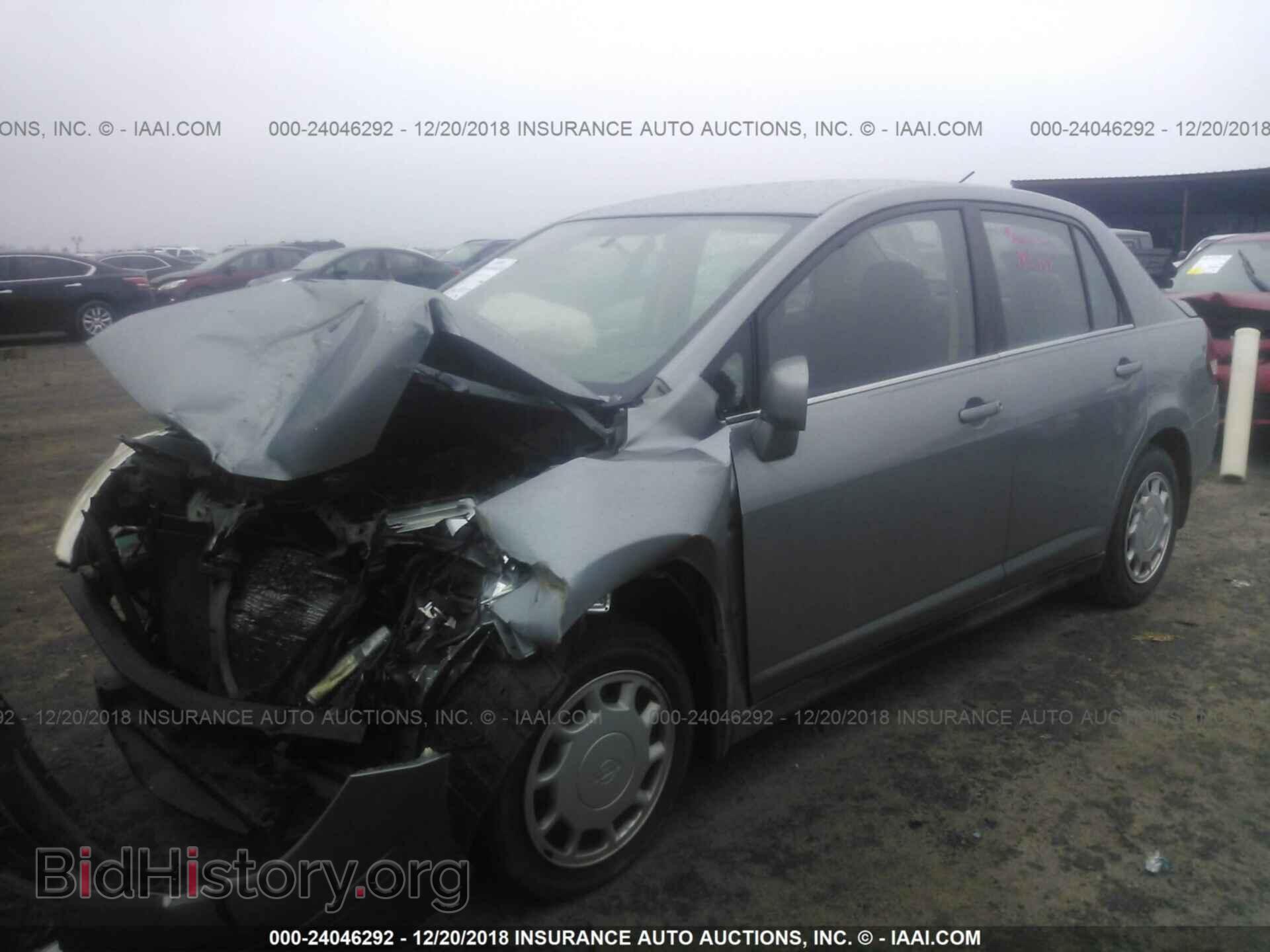 2008 NISSAN VERSA - VIN: 3N1BC11E28L447415 - Фото 2