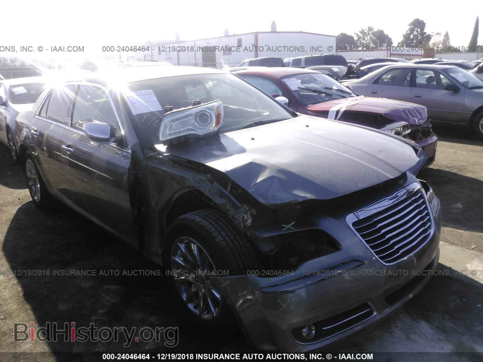 Photo 2C3CA5CG1BH557972 - CHRYSLER 300 2011