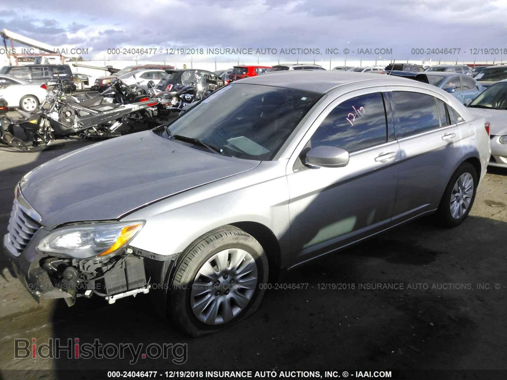 2014 CHRYSLER 200 - VIN: 1C3CCBAB9EN209123 - Photo 2