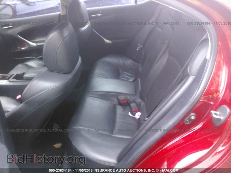2006 Lexus IS (VIN JTHBK262765001146) — фото 8 из 10