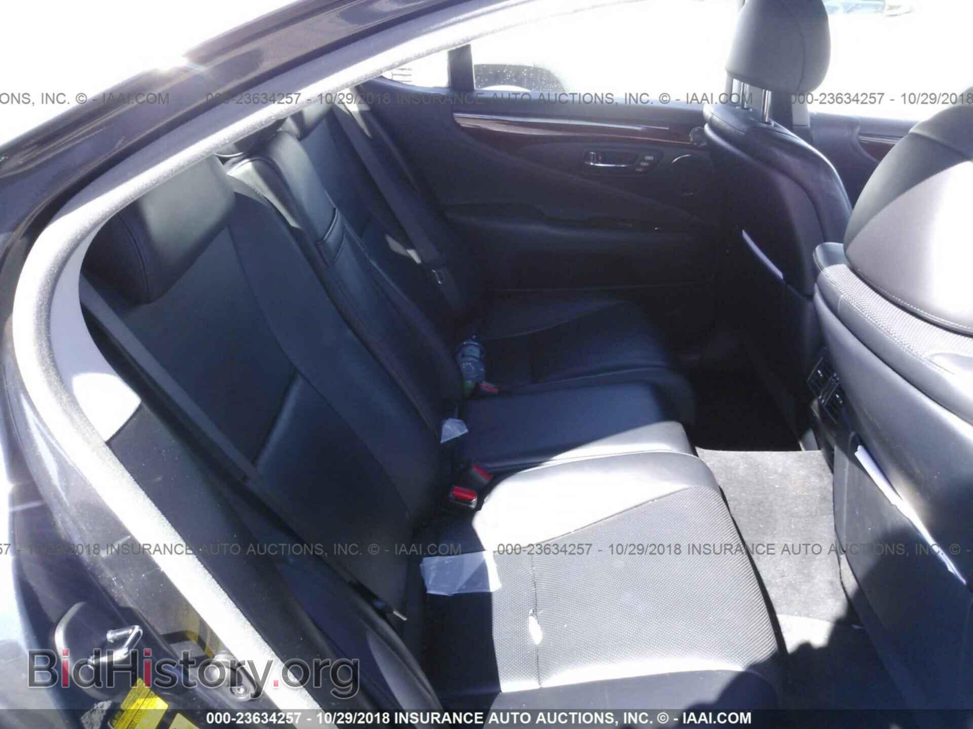 2007 LEXUS LS - VIN: JTHBL46F275035699 - Фото 8