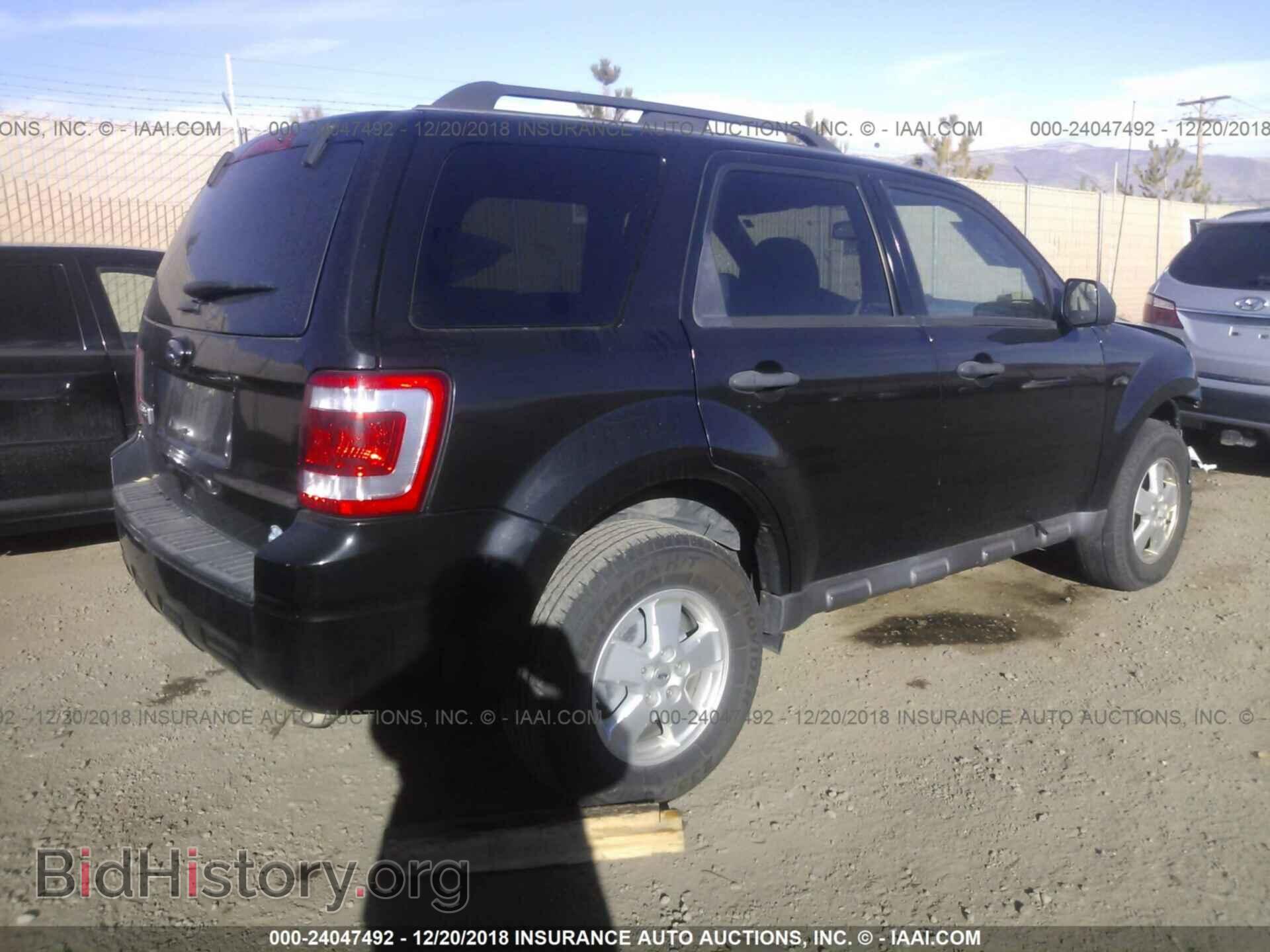 2011 FORD ESCAPE - VIN: 1FMCU9D70BKC25079 - Фото 4