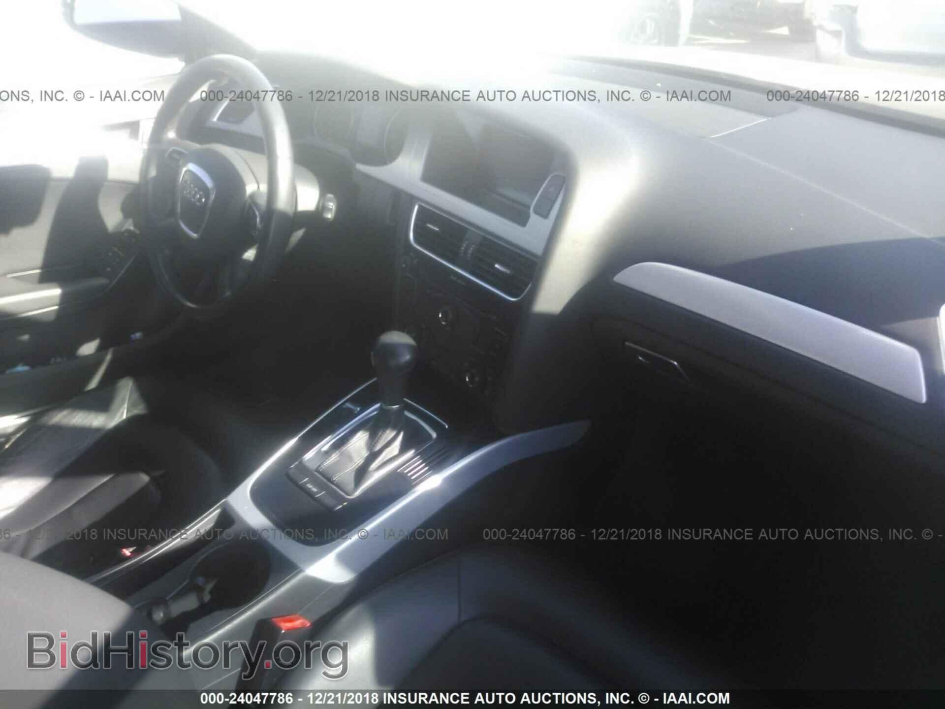 2010 AUDI A4 - VIN: WAUEFAFL8AN050156 - Фото 5