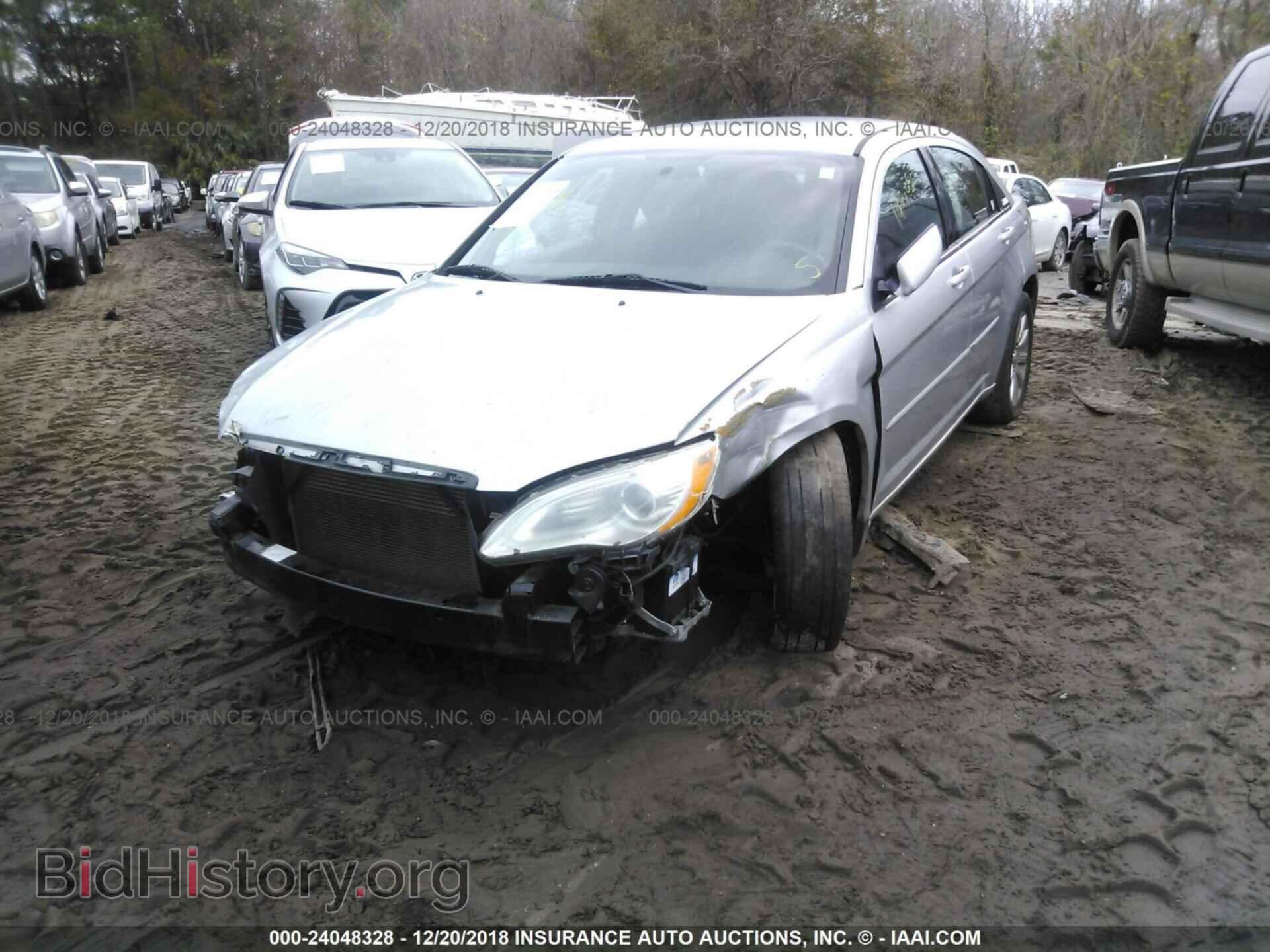 2012 CHRYSLER 200 - VIN: 1C3CCBBB9CN166818 - Photo 2