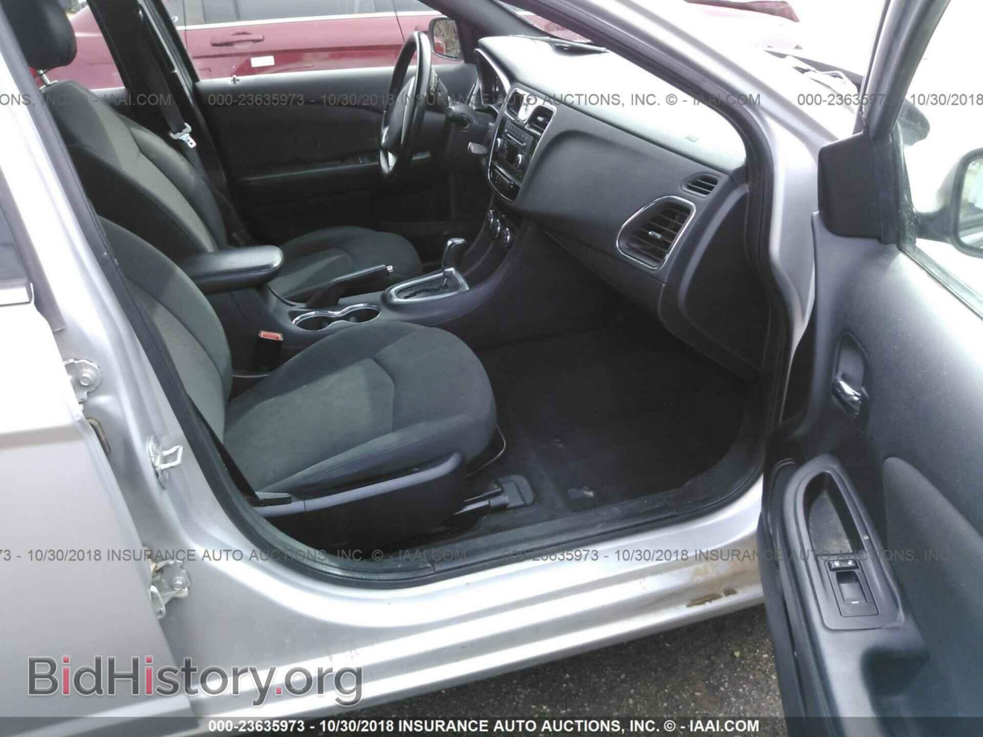 2012 CHRYSLER 200 - VIN: 1C3CCBBB0CN119967 - Фото 5