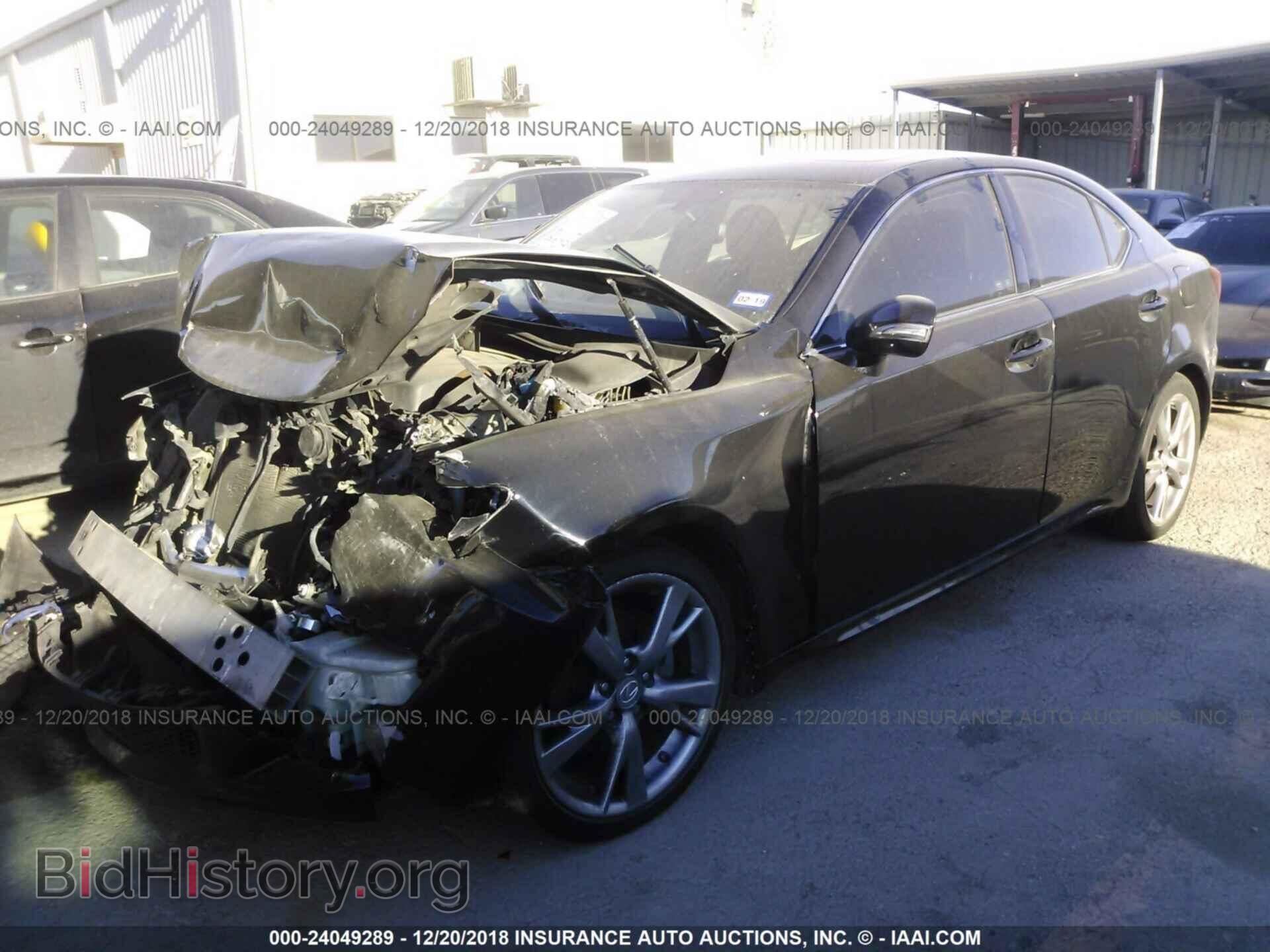 2010 LEXUS IS - VIN: JTHBF5C21A5117025 - Photo 2