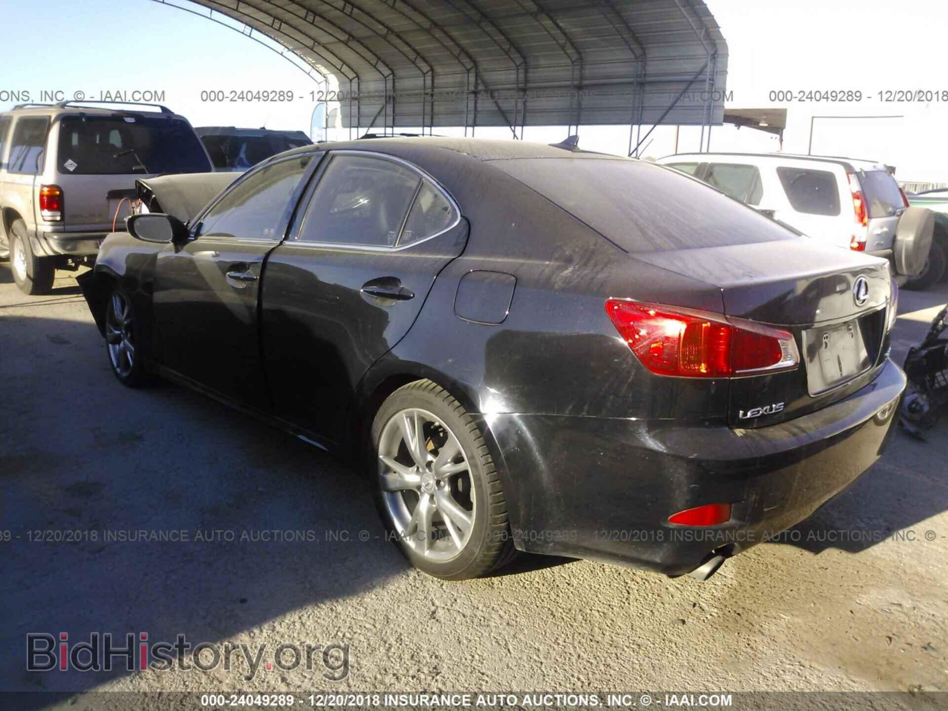2010 LEXUS IS - VIN: JTHBF5C21A5117025 - Photo 3