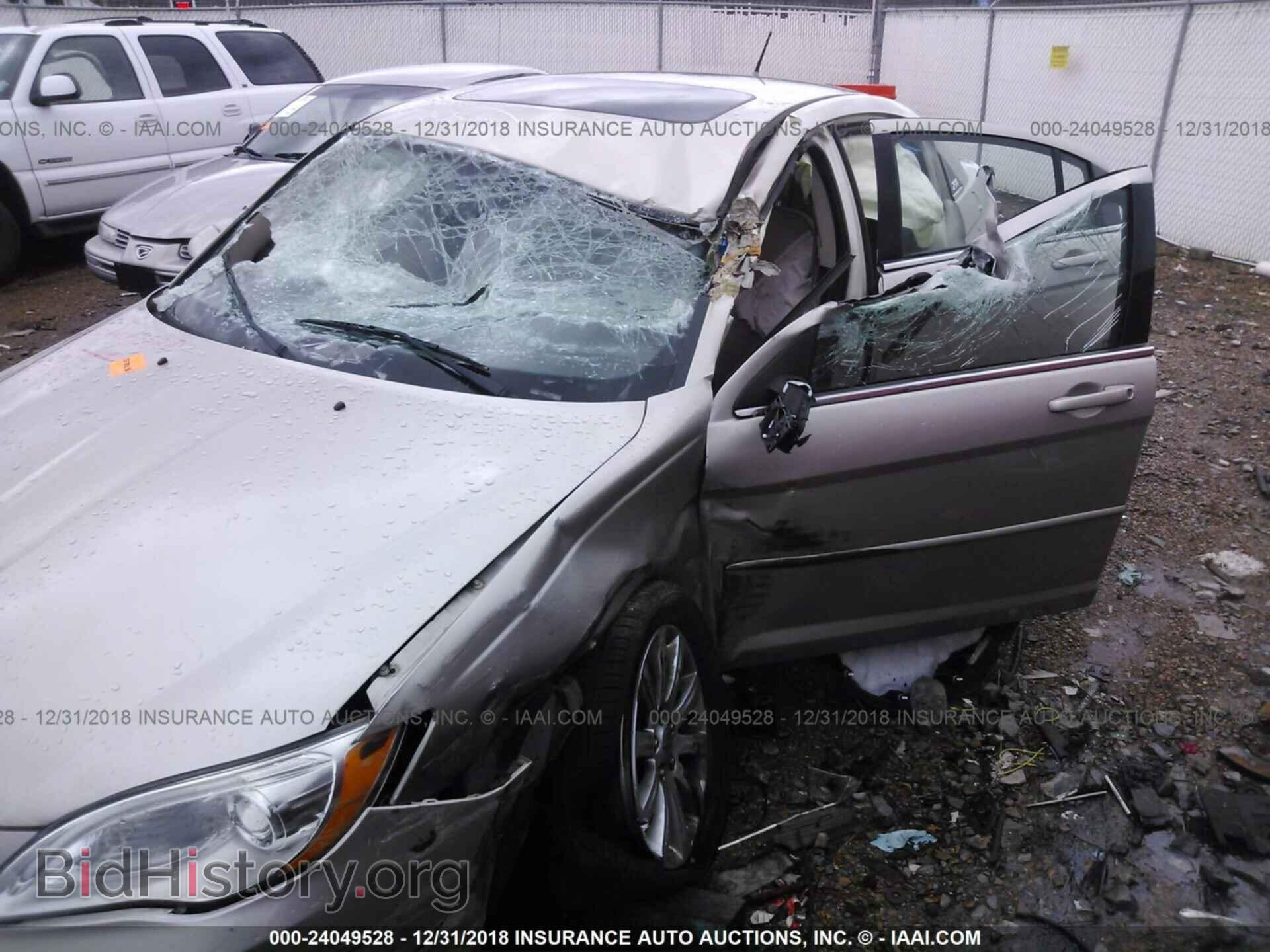 2013 CHRYSLER 200 - VIN: 1C3CCBBG0DN703721 - Фото 6