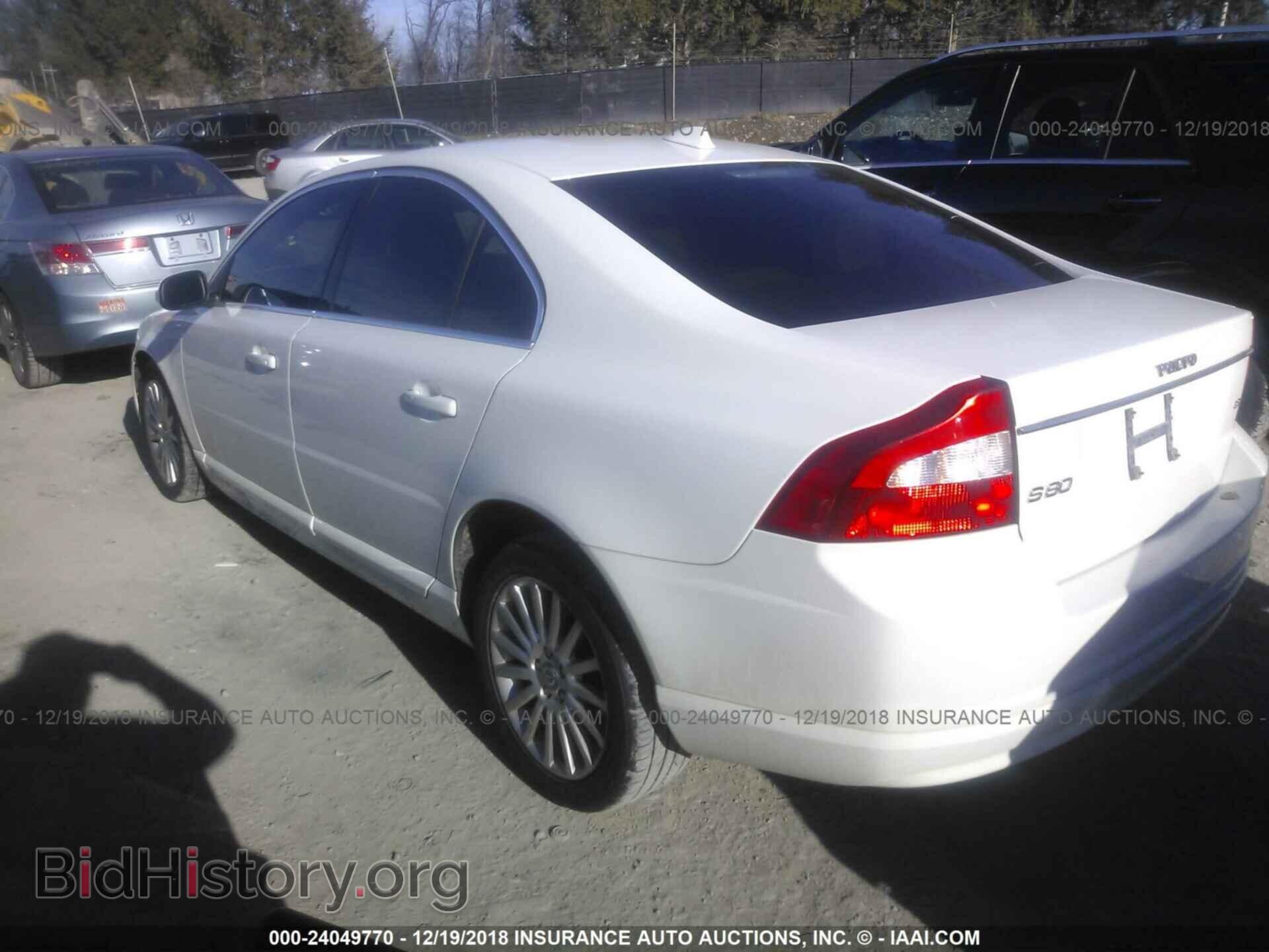 2007 VOLVO S80 - VIN: YV1AS982X71019159 - Фото 3