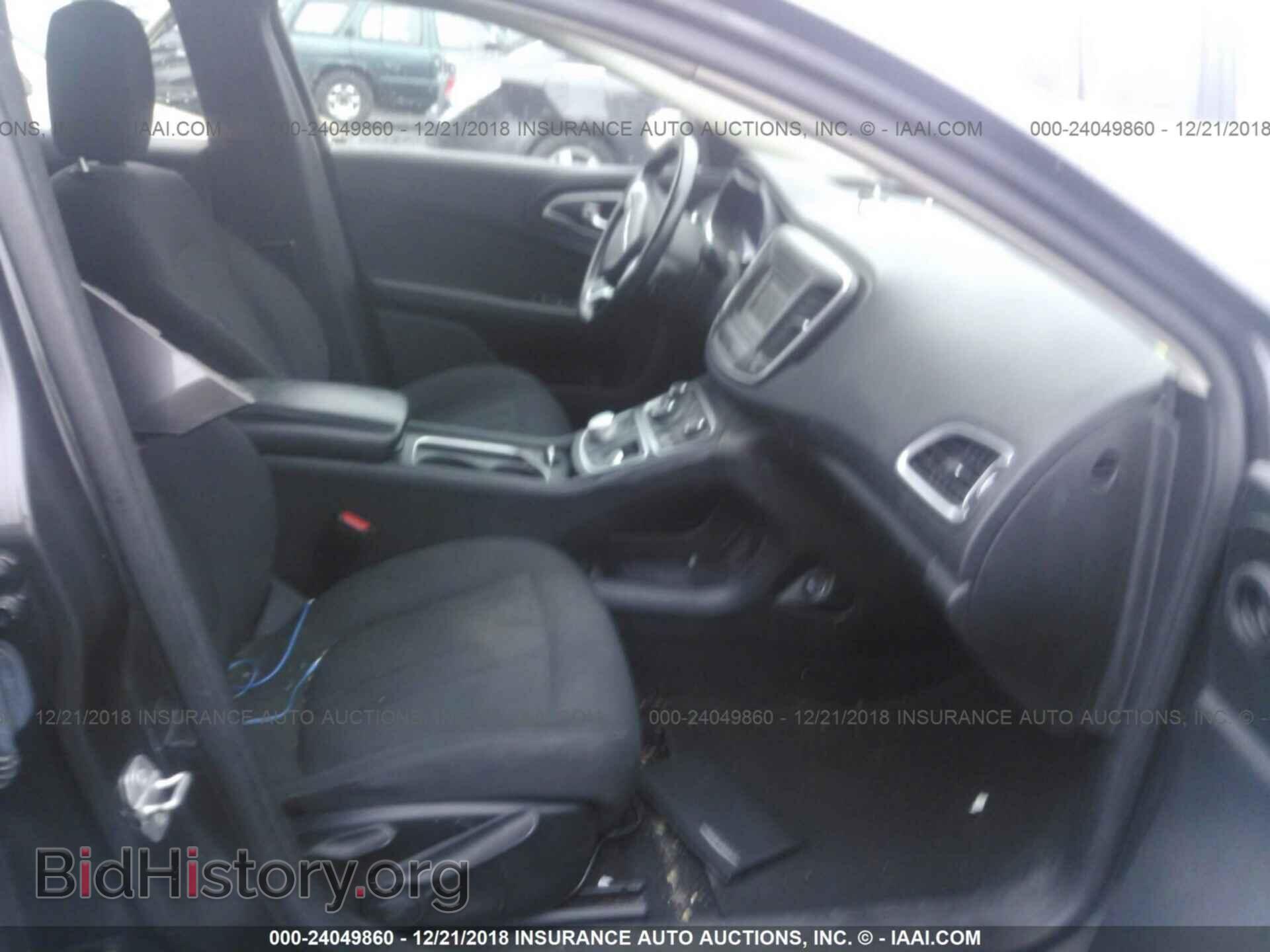 2015 CHRYSLER 200 - VIN: 1C3CCCAB9FN609545 - Photo 5