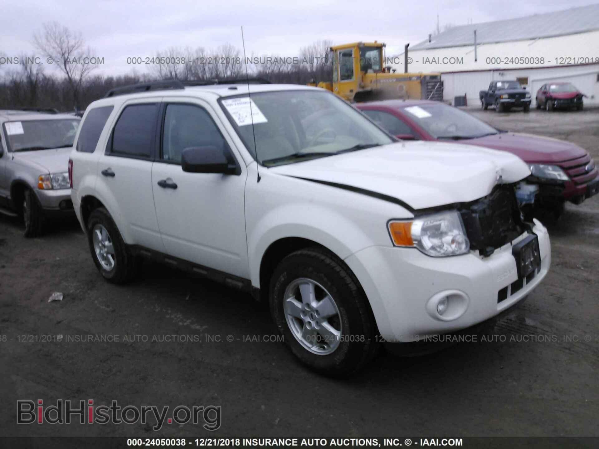 Photo 1FMCU9D70BKB37150 - FORD ESCAPE 2011