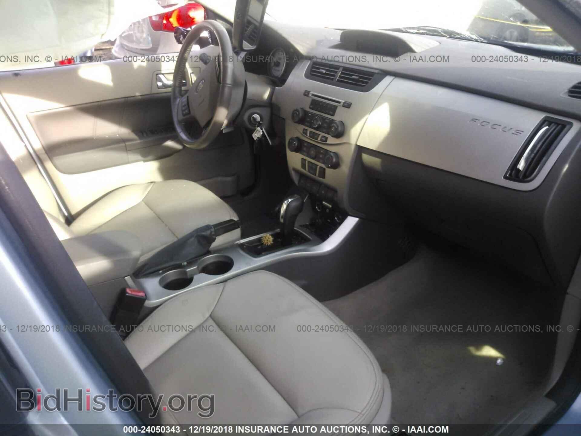 2009 FORD FOCUS - VIN: 1FAHP37N49W157077 - Photo 5