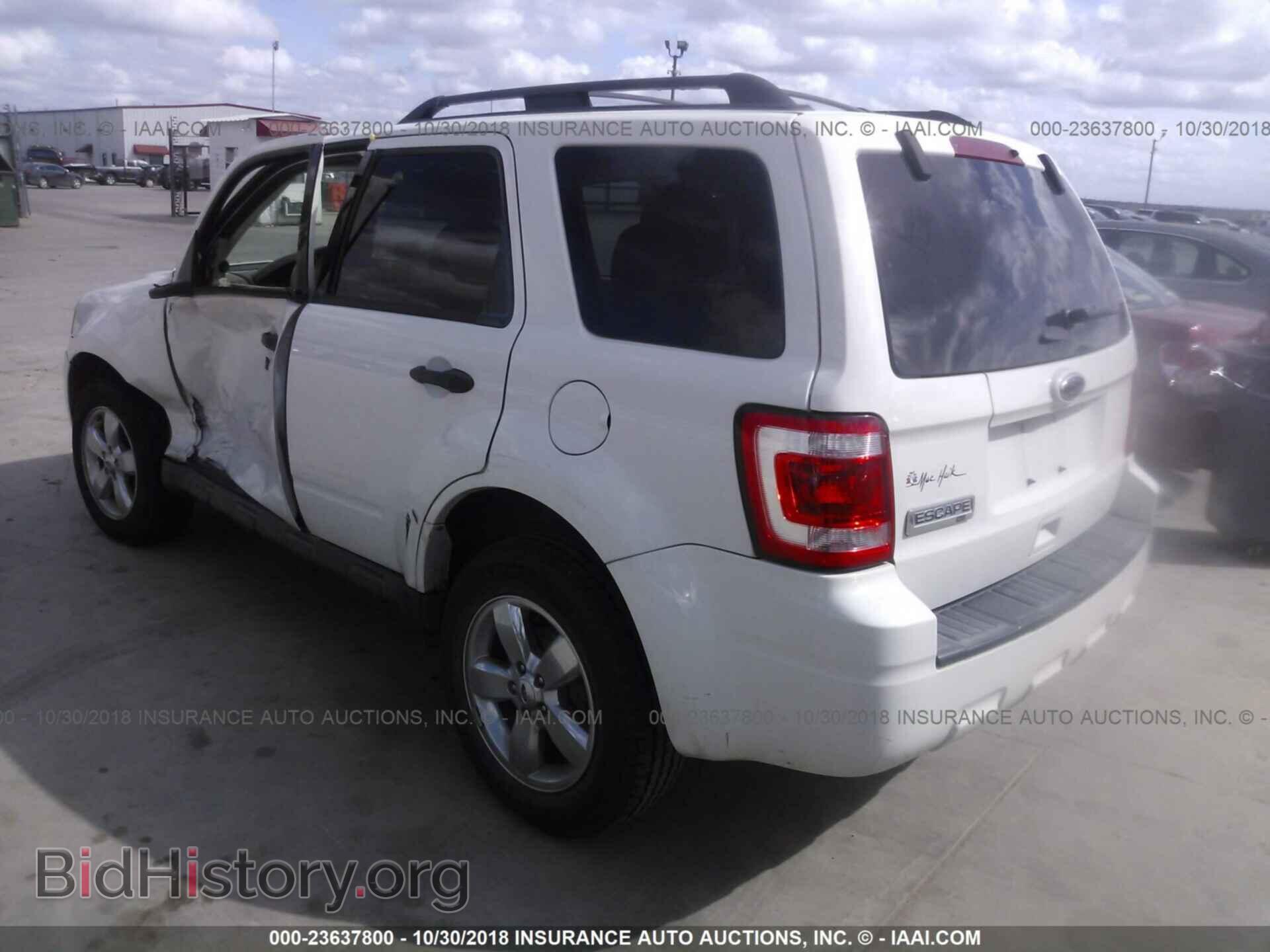 2012 FORD ESCAPE - VIN: 1FMCU0D71CKB41592 - Фото 3
