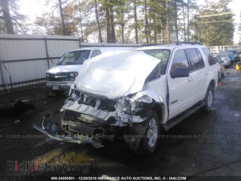 2008 Ford EXPLORER (VIN 1FMEU63E78UA72561) — photo 2 of 10