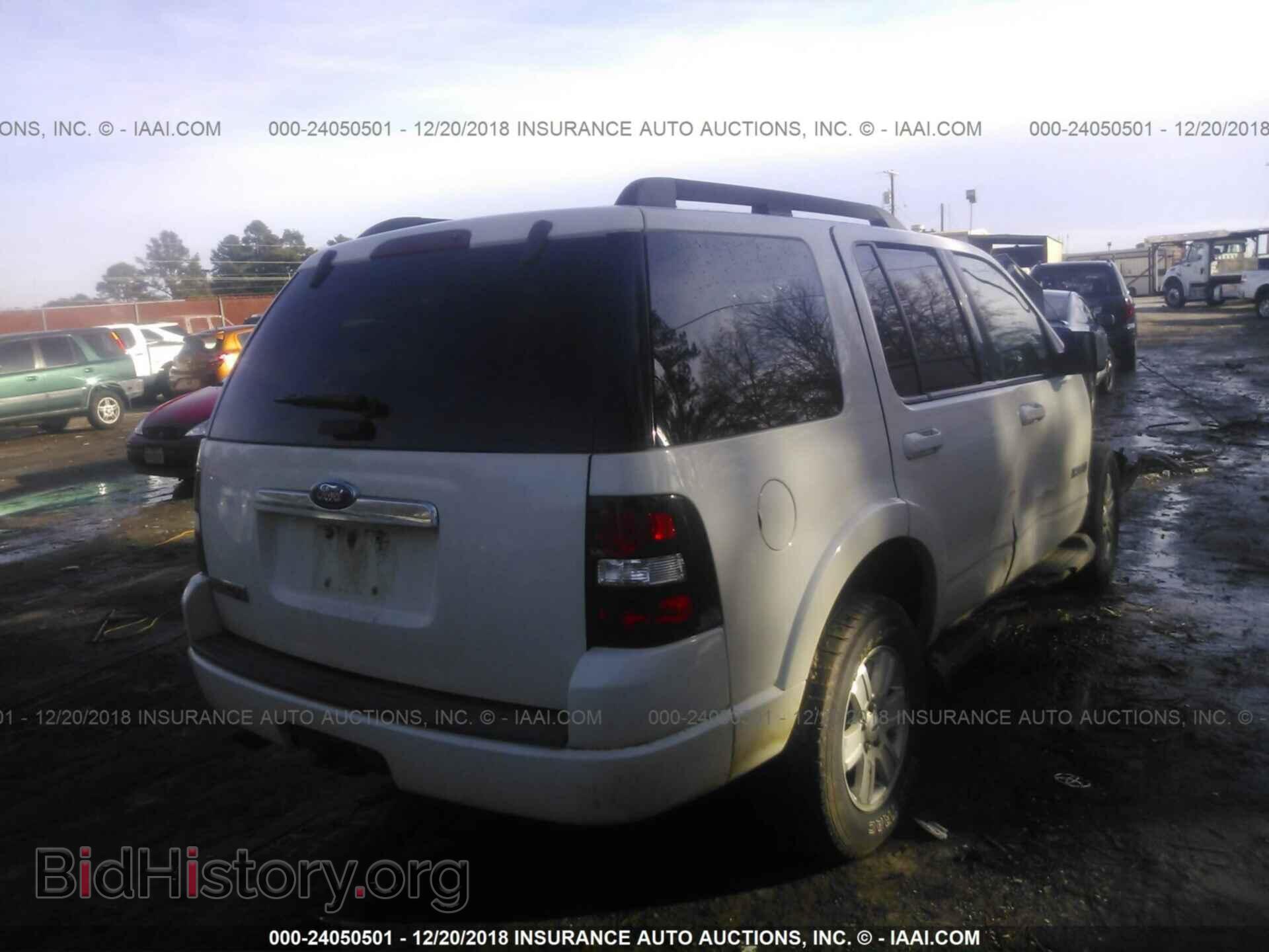 2008 FORD EXPLORER - VIN: 1FMEU63E78UA72561 - Фото 4