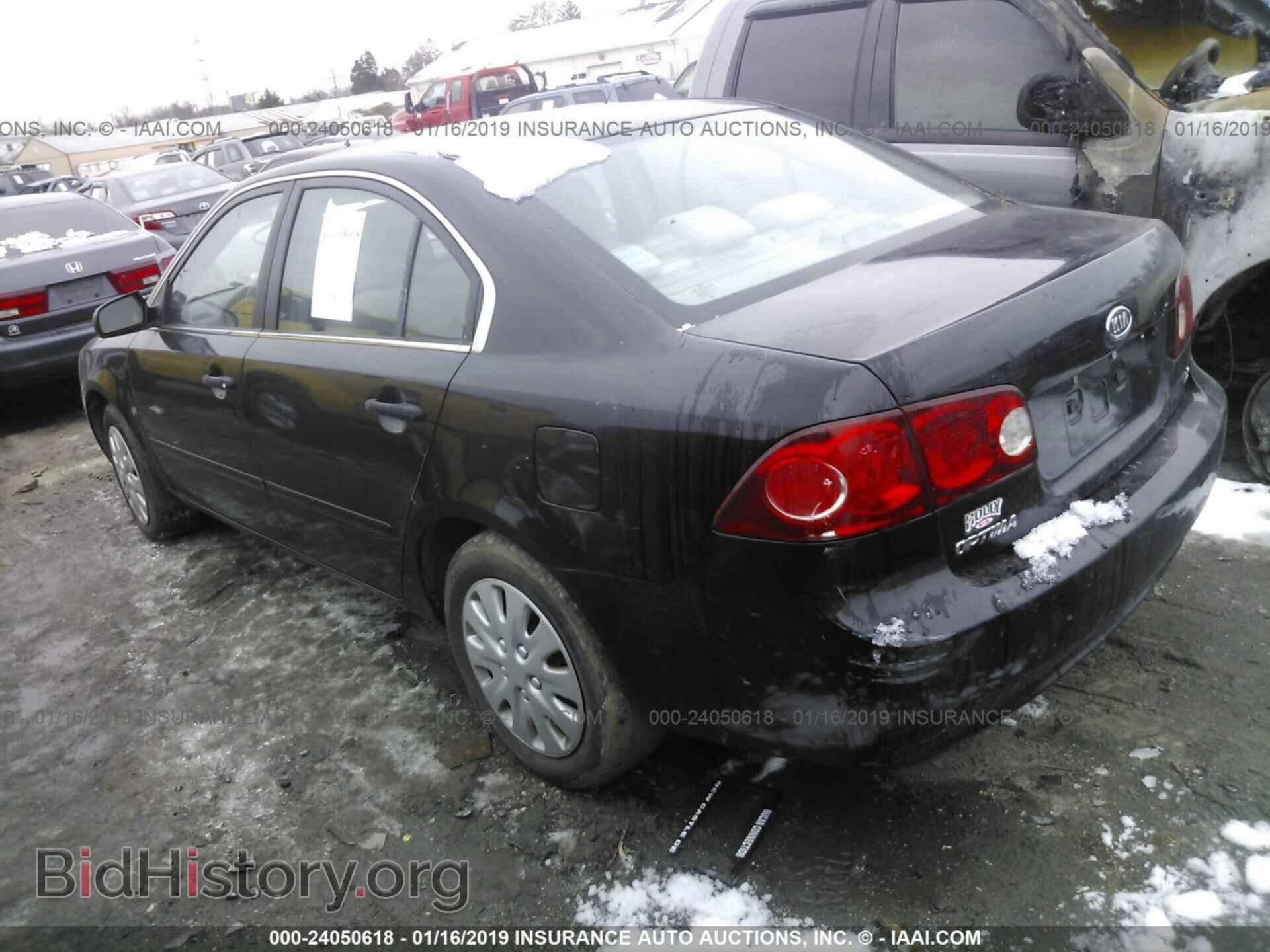 2006 KIA OPTIMA - VIN: KNAGE123065034882 - Фото 3