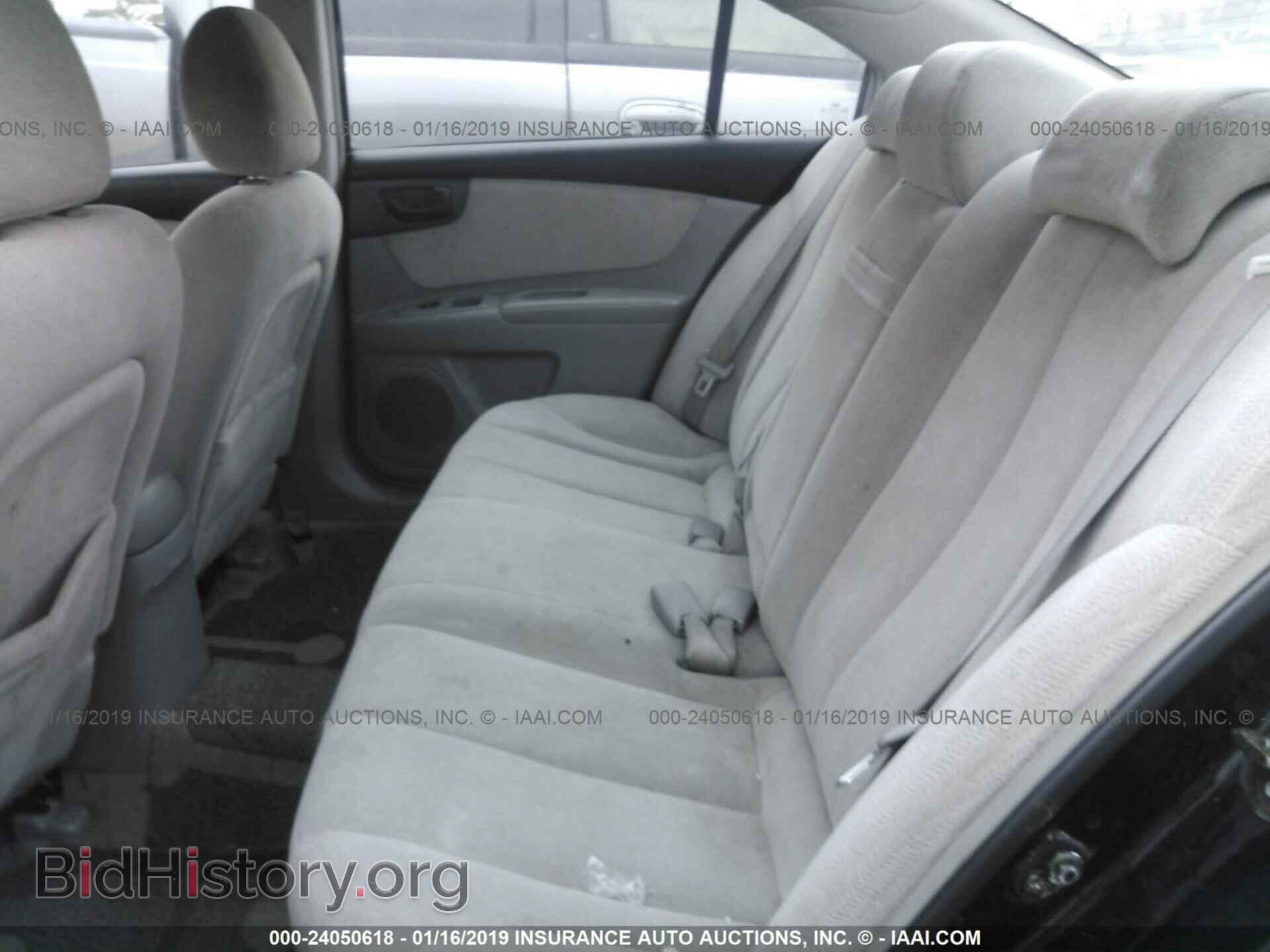 2006 KIA OPTIMA - VIN: KNAGE123065034882 - Фото 8