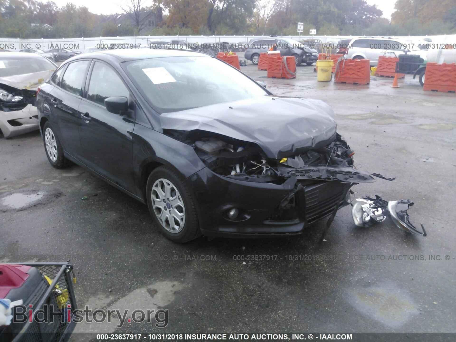 Photo 1FAHP3F29CL341978 - FORD FOCUS 2012