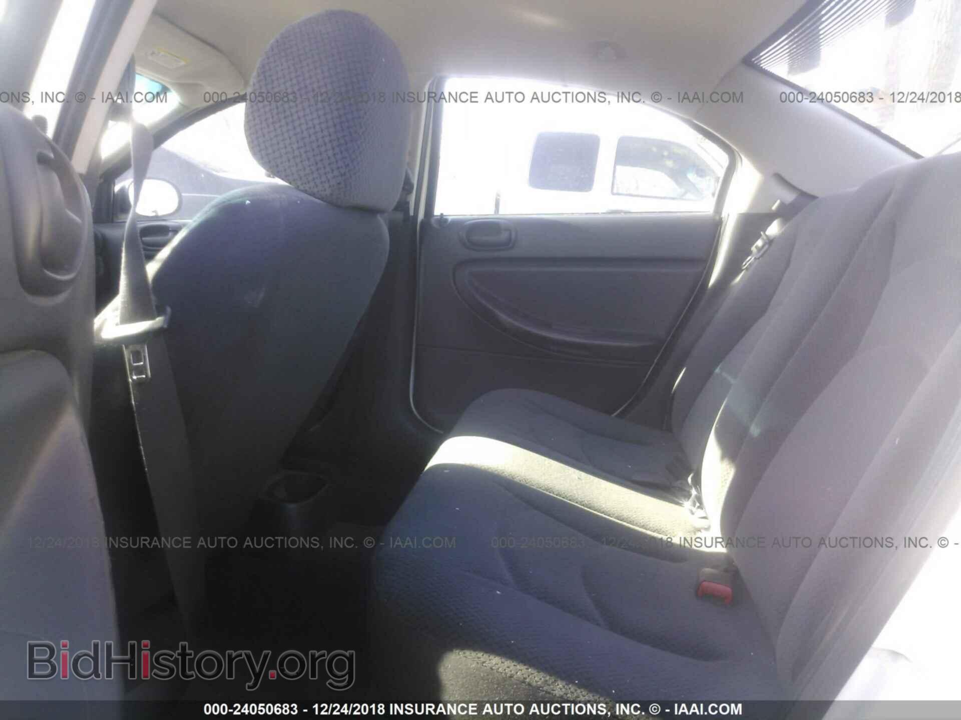 2004 CHRYSLER SEBRING - VIN: 1C3EL46R14N267705 - Фото 8