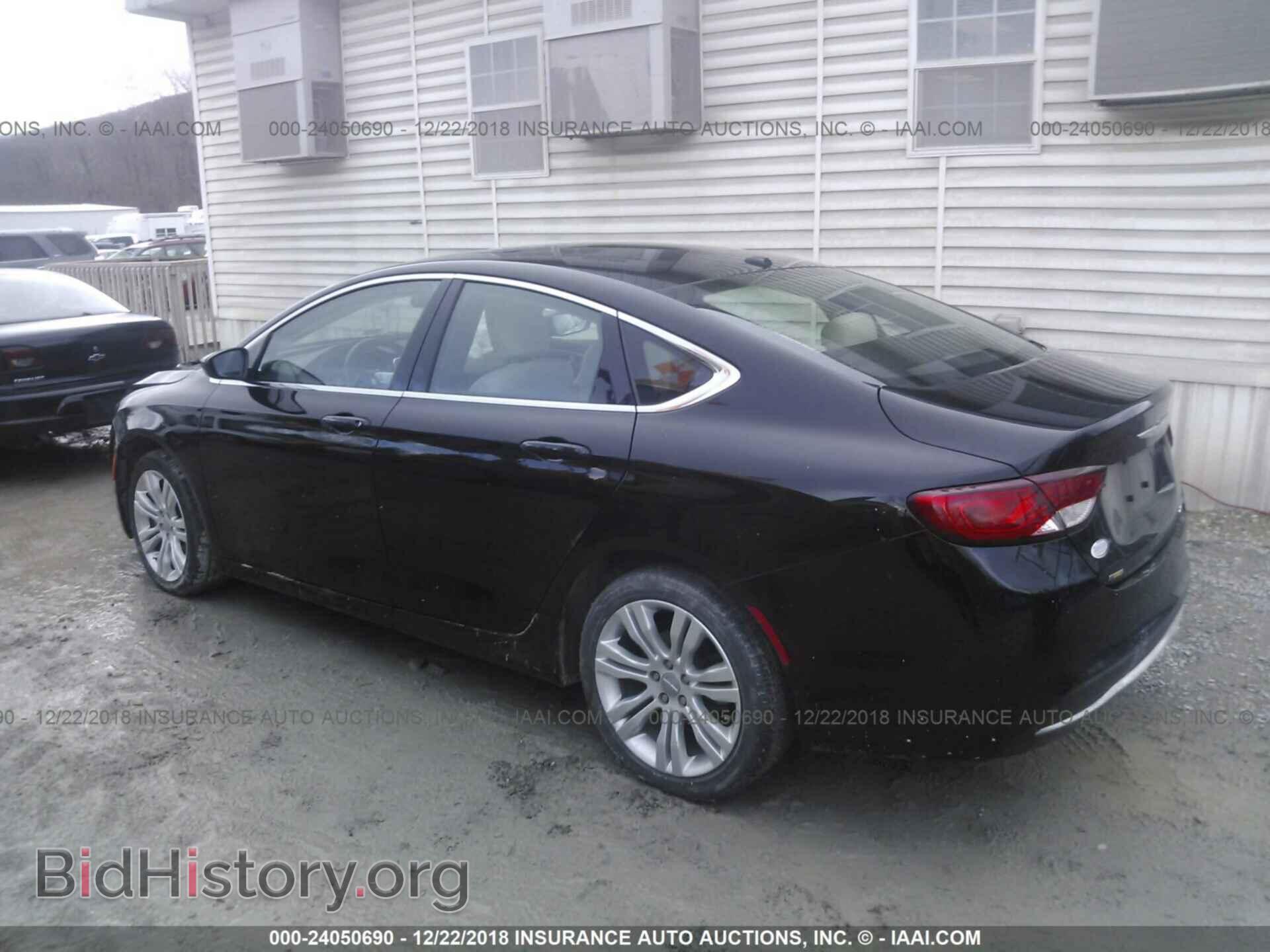 2015 CHRYSLER 200 - VIN: 1C3CCCABXFN586809 - Photo 3