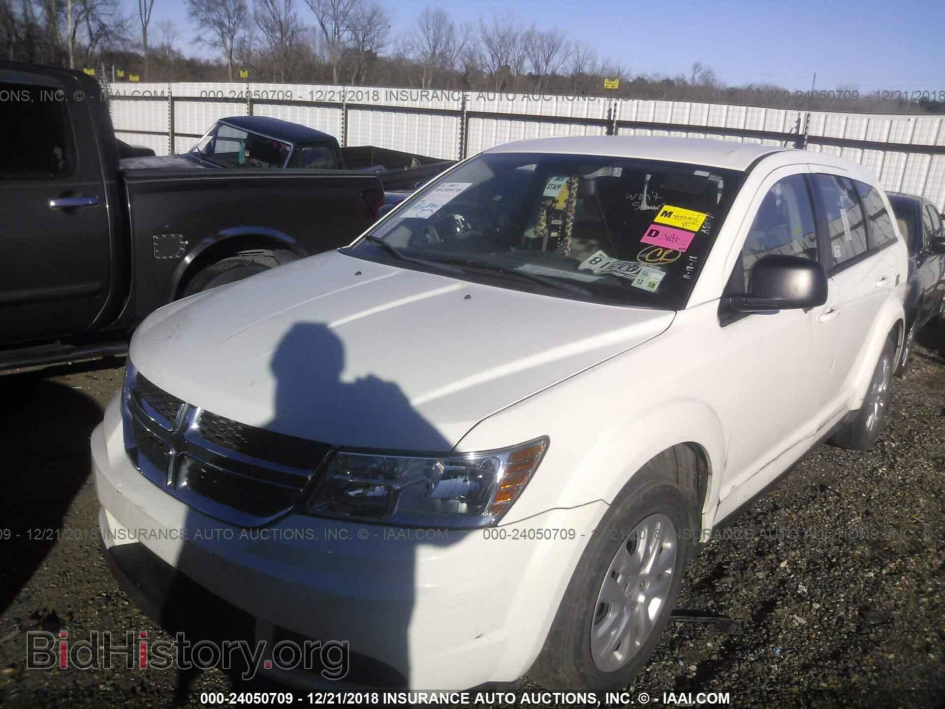 2014 Dodge Journey - VIN: 3C4PDCAB6ET267190 - Фото 2