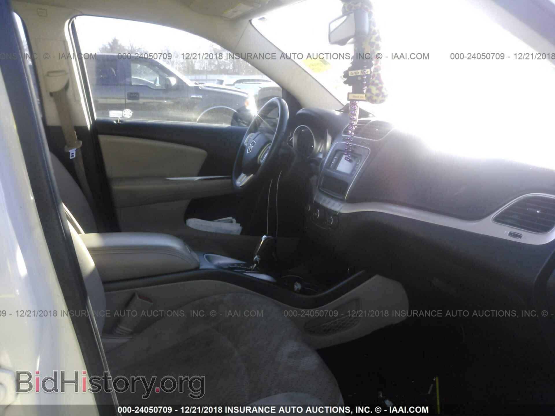 2014 Dodge Journey - VIN: 3C4PDCAB6ET267190 - Фото 5