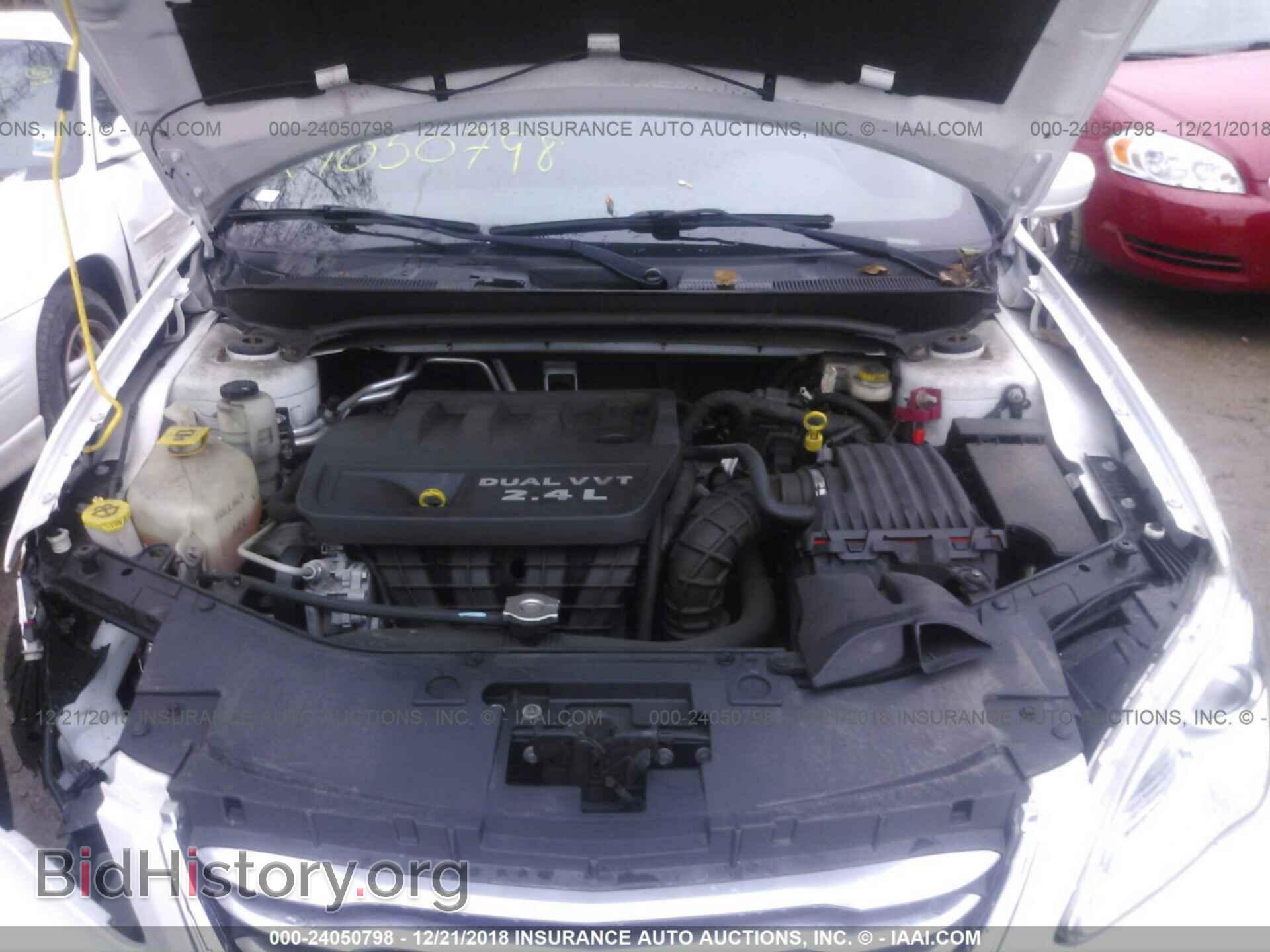 2012 CHRYSLER 200 - VIN: 1C3CCBAB1CN282516 - Фото 10