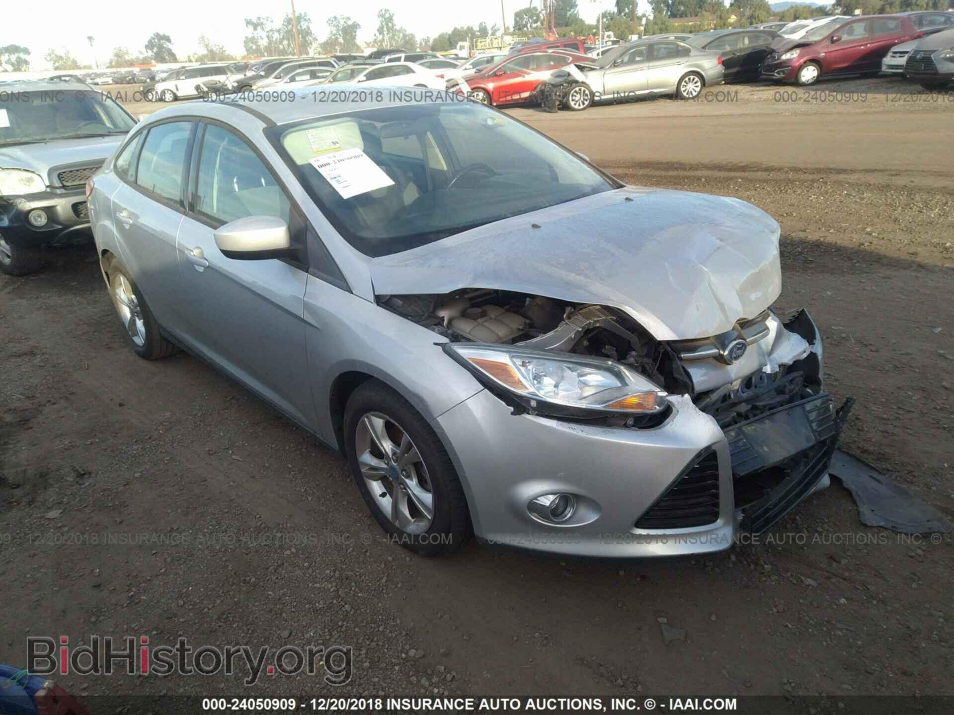 Photo 1FAHP3F2XCL227908 - Ford Focus 2012