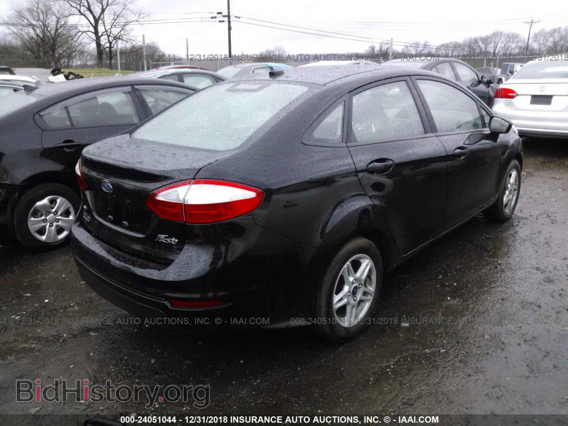 2017 FORD FIESTA - VIN: 3FADP4BJ9HM162881 - Фото 4