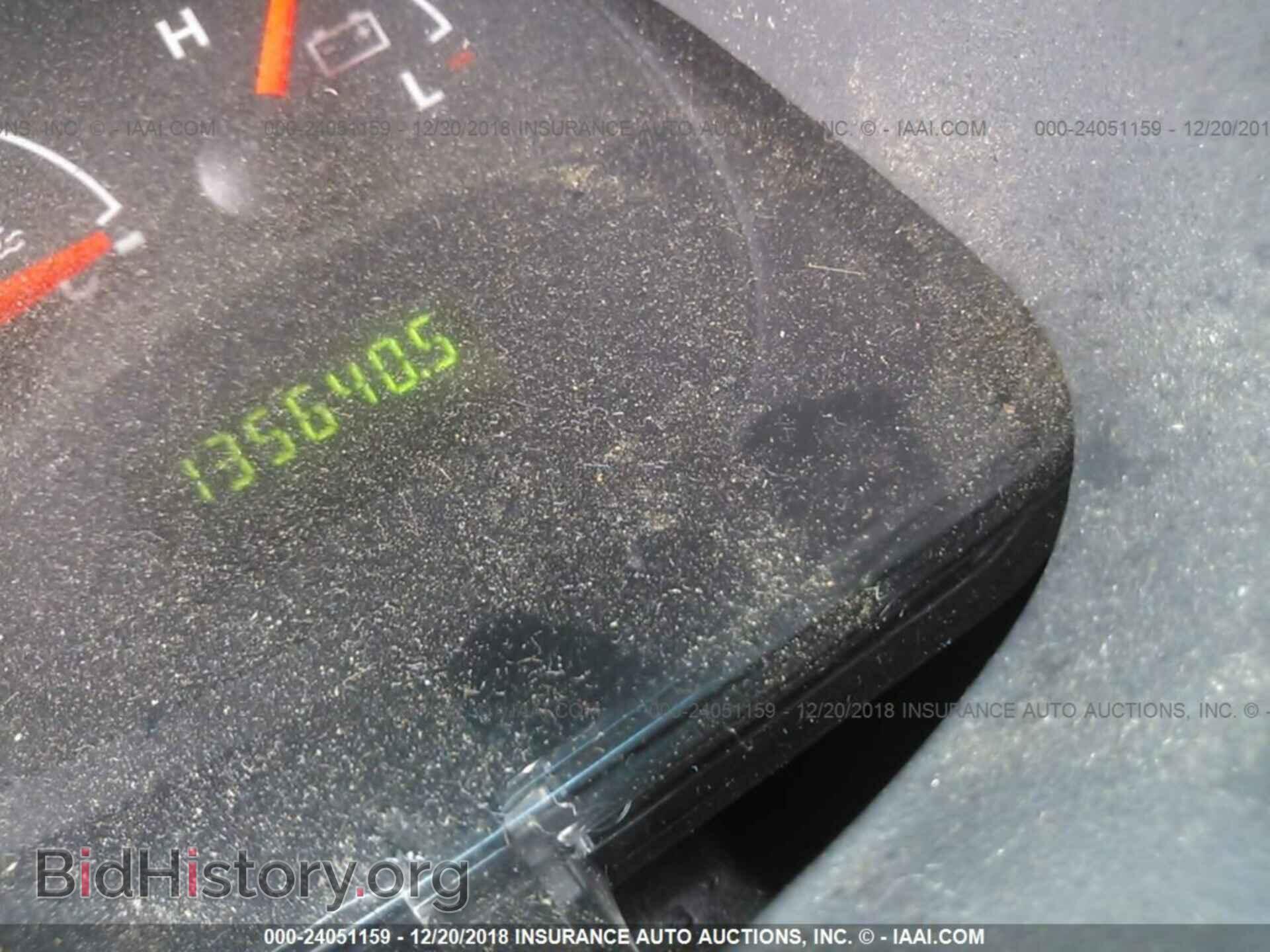 2004 FORD ECONOLINE - VIN: 1FTNE24W04HA29751 - Photo 7
