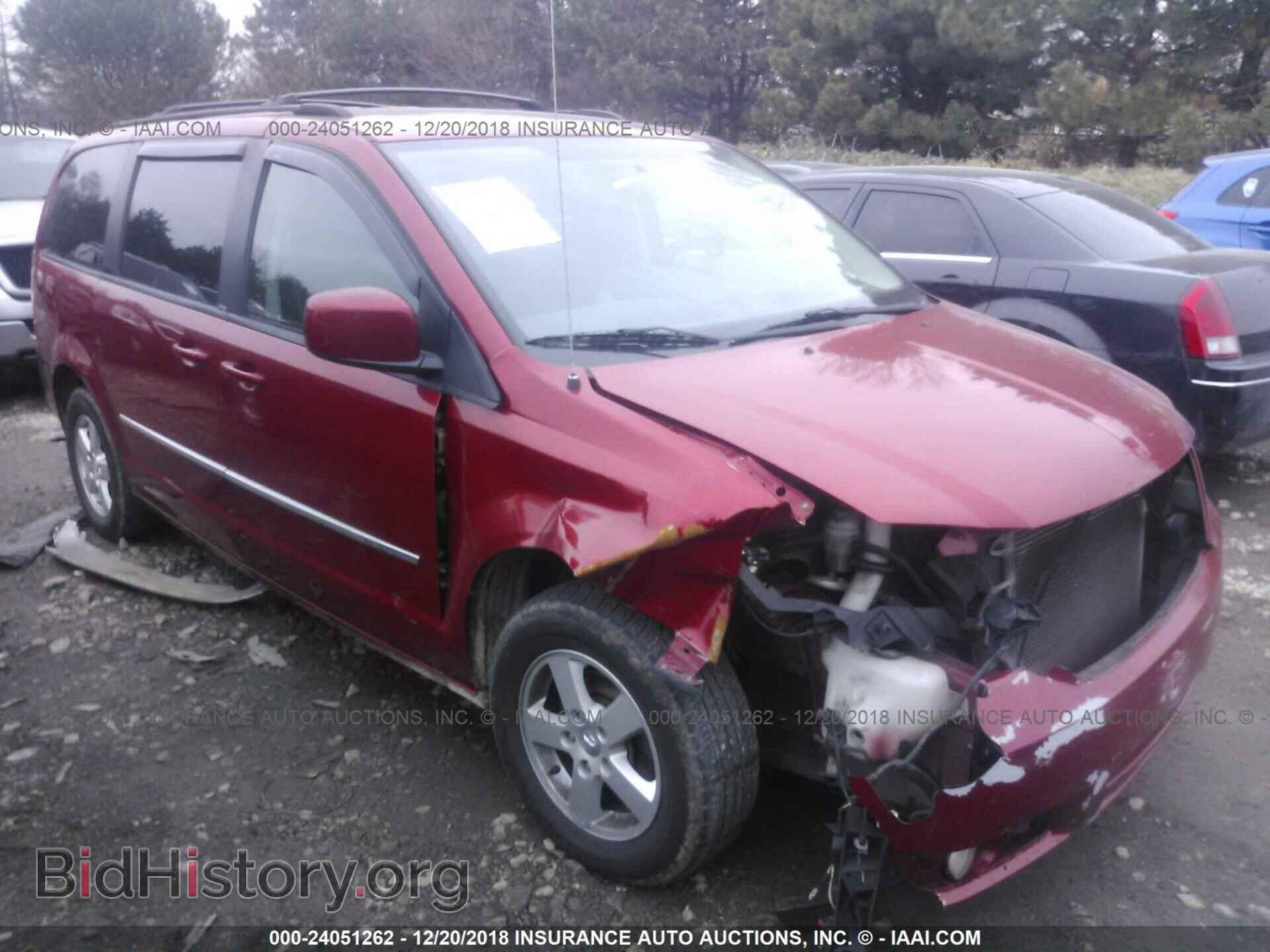 Photo 2D4RN5D16AR203350 - DODGE GRAND CARAVAN 2010