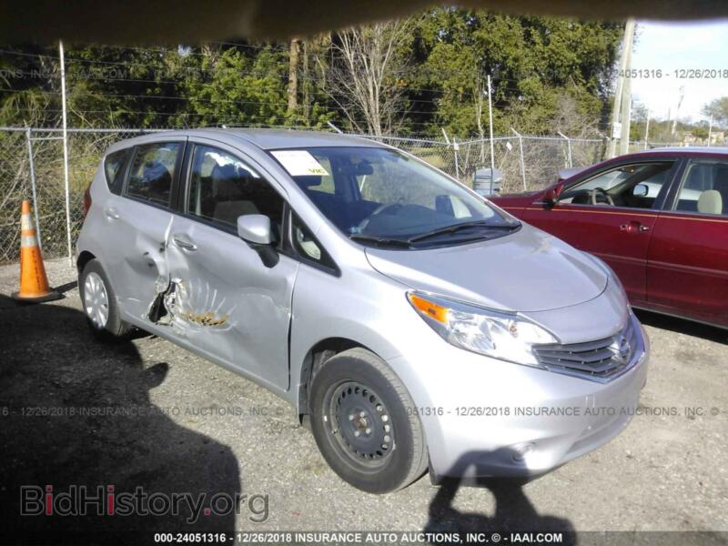 2016 Nissan VERSA NOTE (VIN 3N1CE2CP9GL390938) — фото 1 из 10, IAAI, повреждение: правый бок