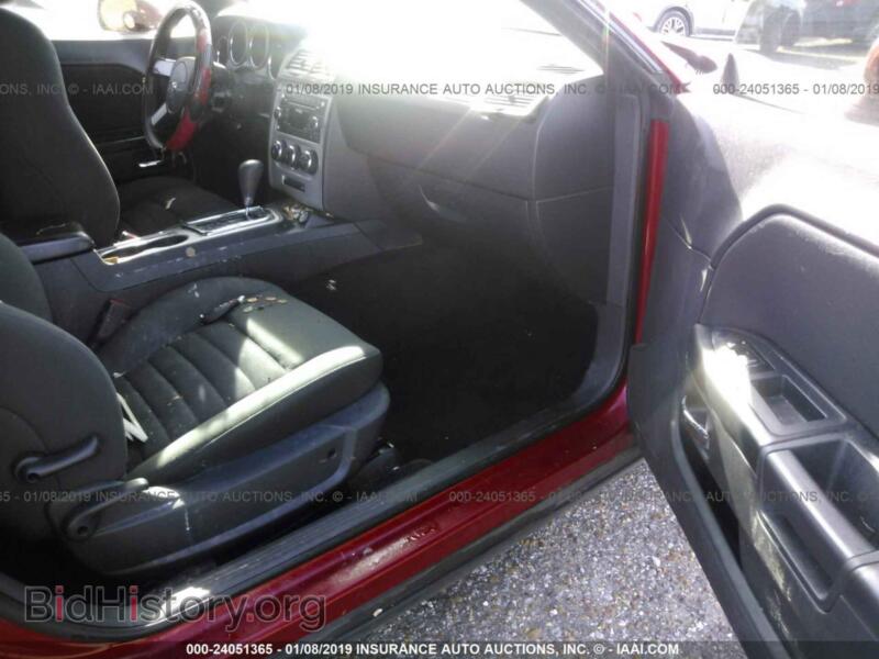 2010 Dodge CHALLENGER (VIN 2B3CJ4DVXAH184062) — фото 5 из 10
