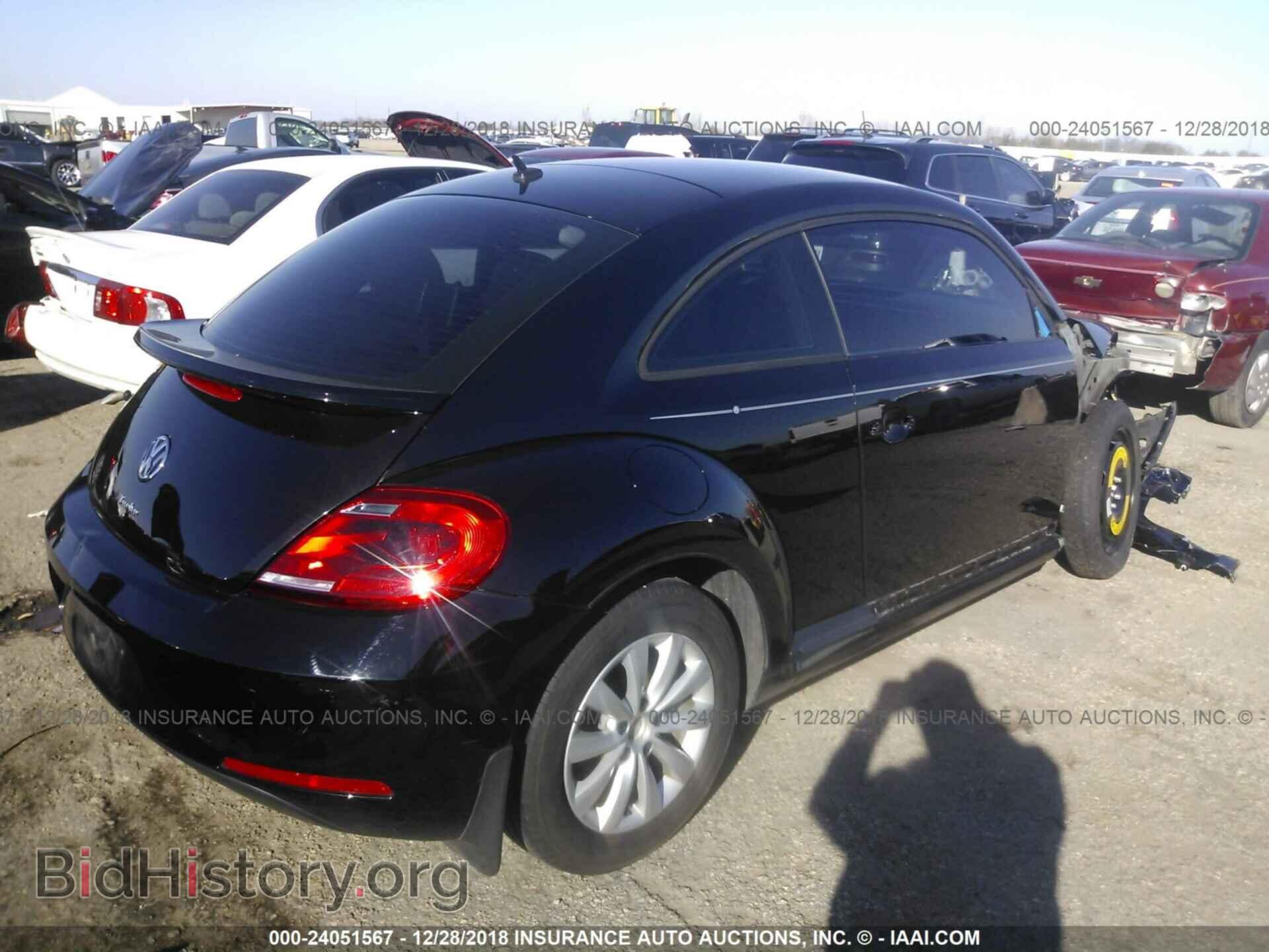 2016 VOLKSWAGEN BEETLE - VIN: 3VWF07AT2GM617710 - Фото 4