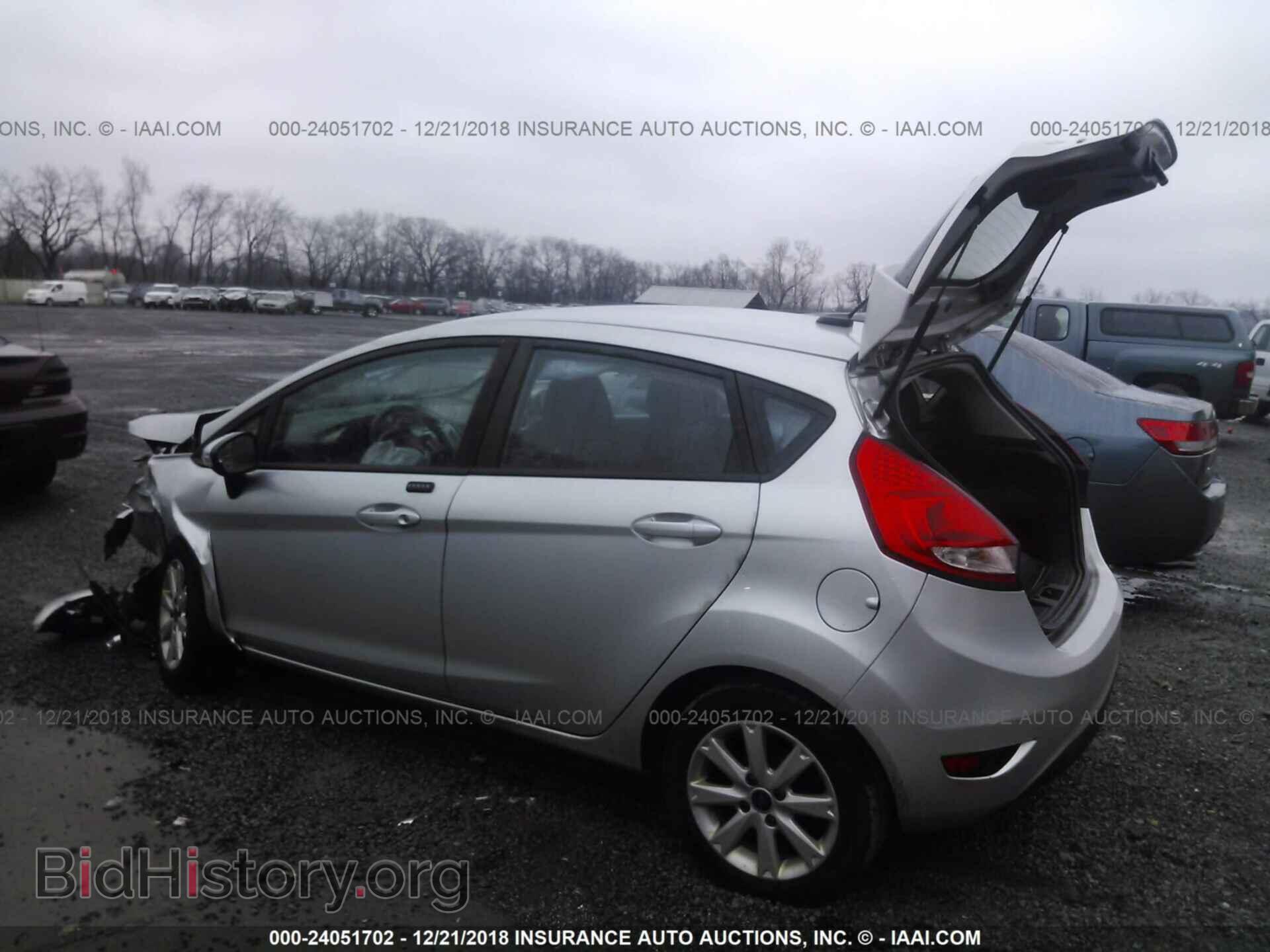 2013 FORD FIESTA - VIN: 3FADP4EJXDM193157 - Фото 3