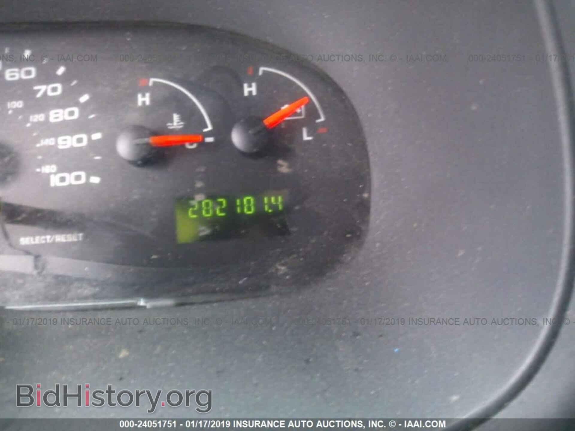 2006 FORD ECONOLINE - VIN: 1FTNE24W76DA98219 - Фото 7