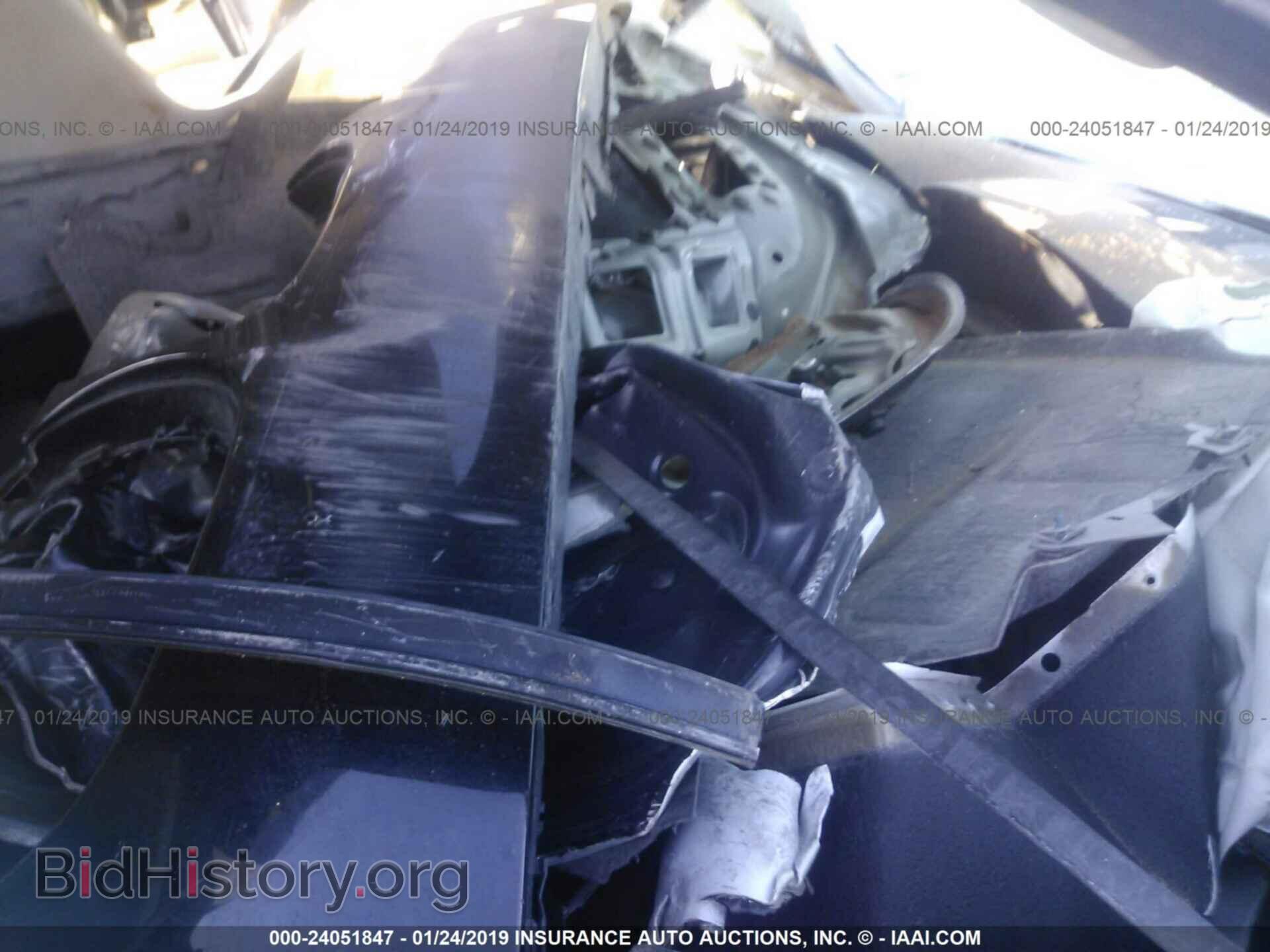 2008 BMW 528 - VIN: WBANU53568CT06240 - Фото 5