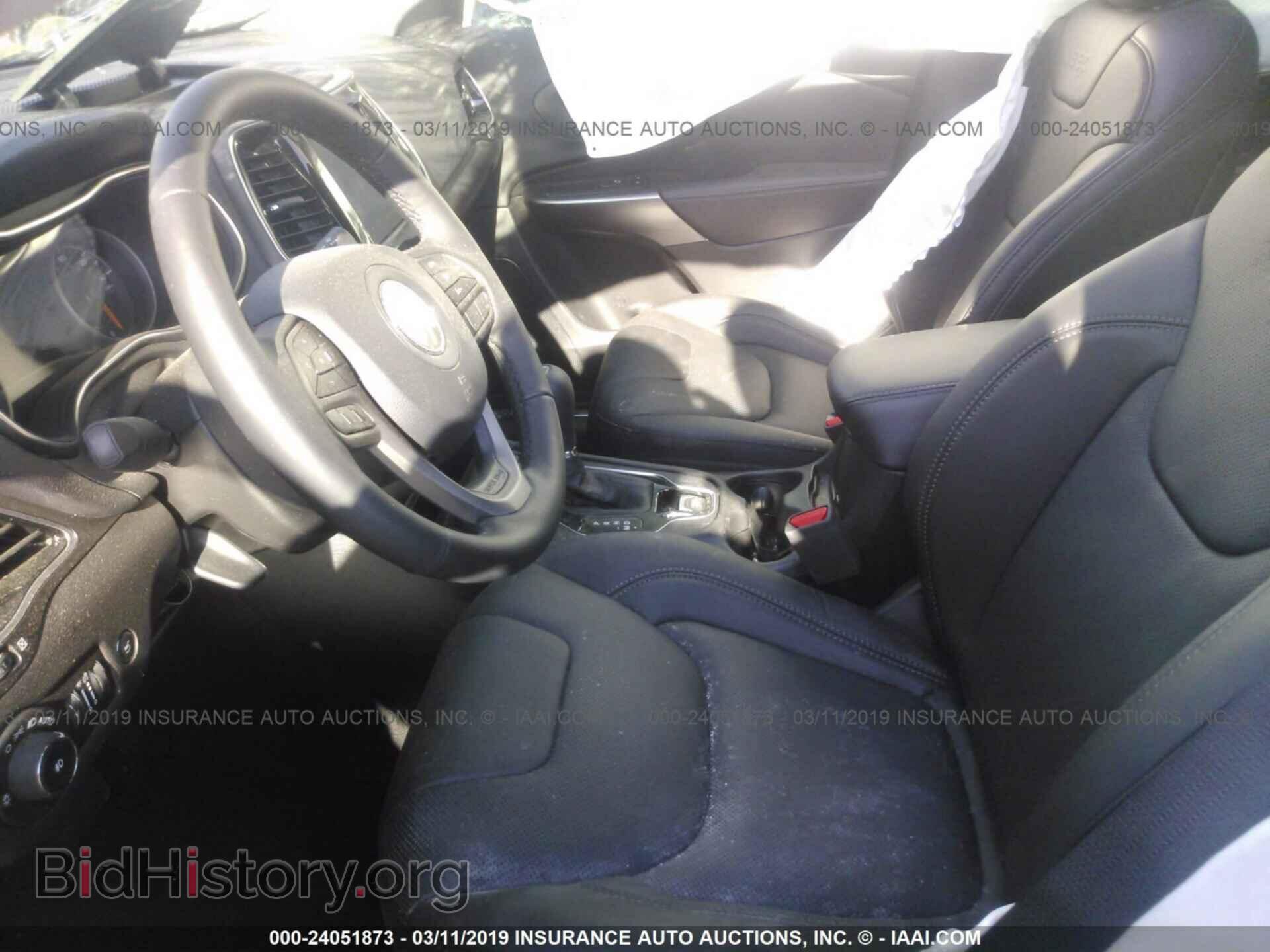 2019 JEEP CHEROKEE - VIN: 1C4PJMDX2KD330759 - Фото 5