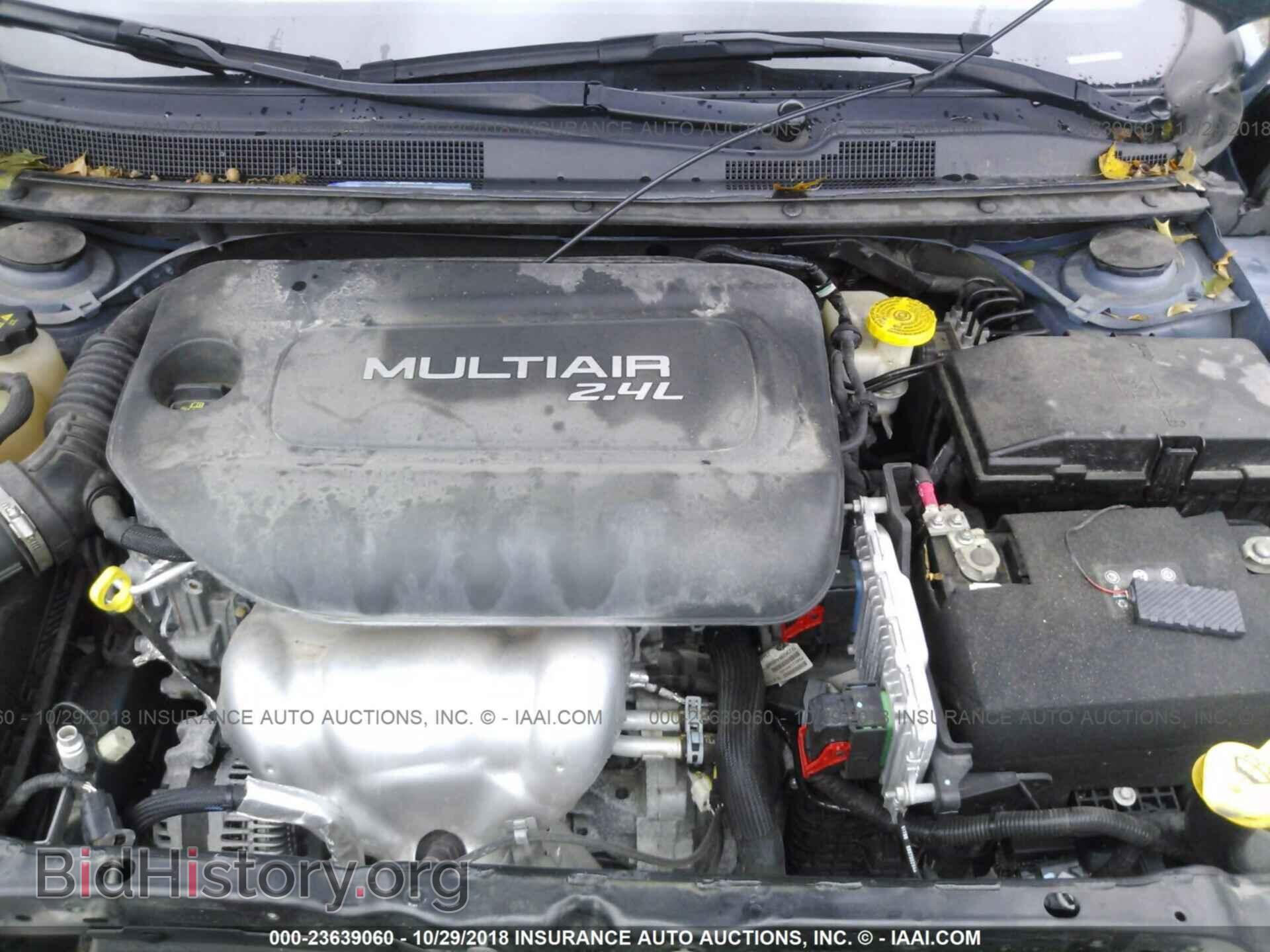 2015 CHRYSLER 200 - VIN: 1C3CCCBB5FN672334 - Фото 10