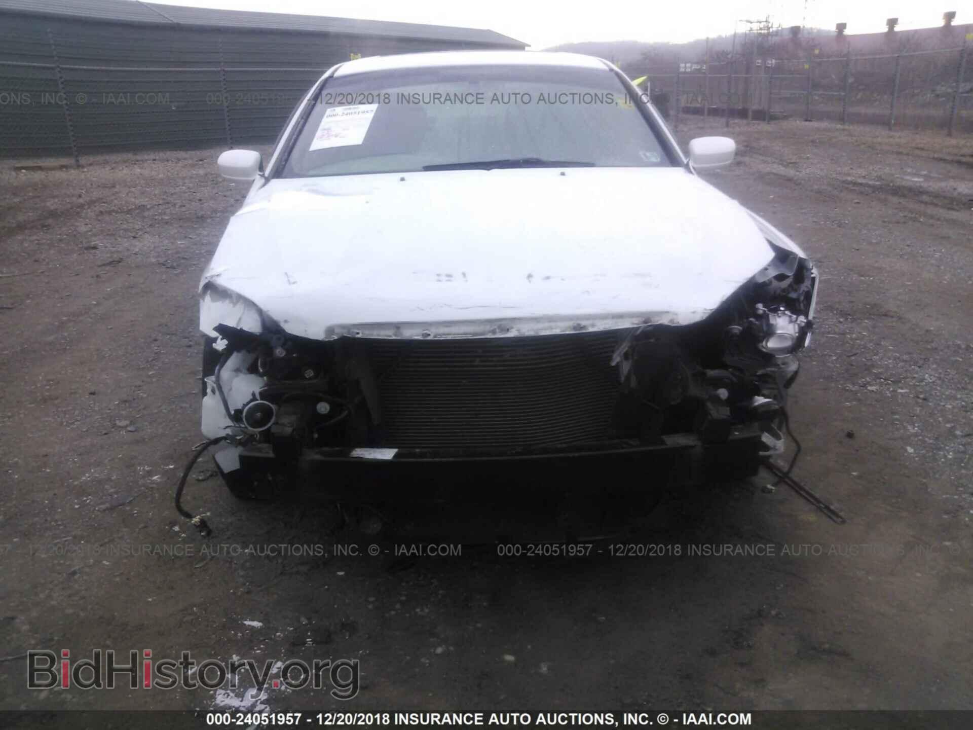 2012 CHRYSLER 200 - VIN: 1C3CCBHG5CN145838 - Фото 6