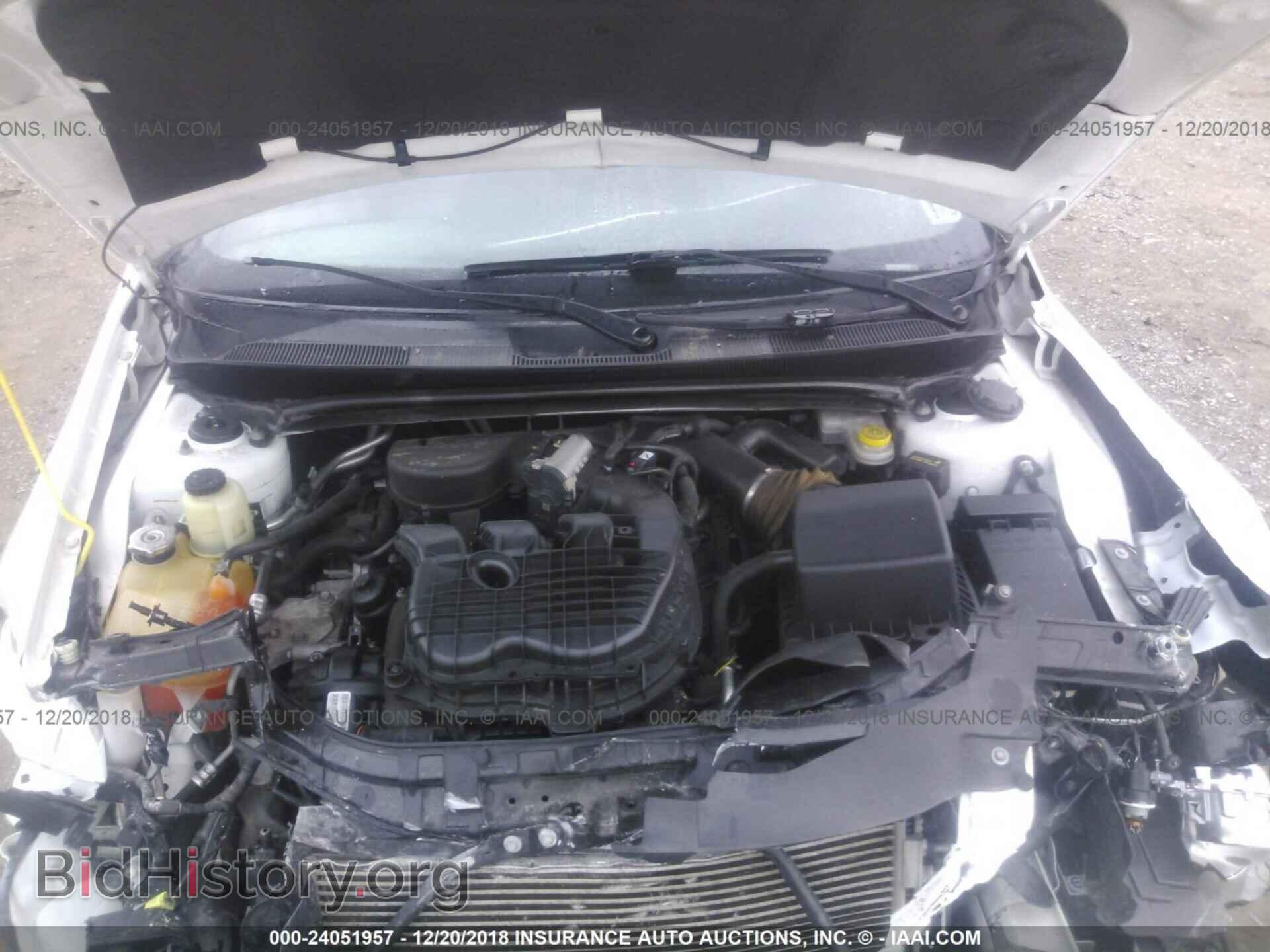 2012 CHRYSLER 200 - VIN: 1C3CCBHG5CN145838 - Фото 10