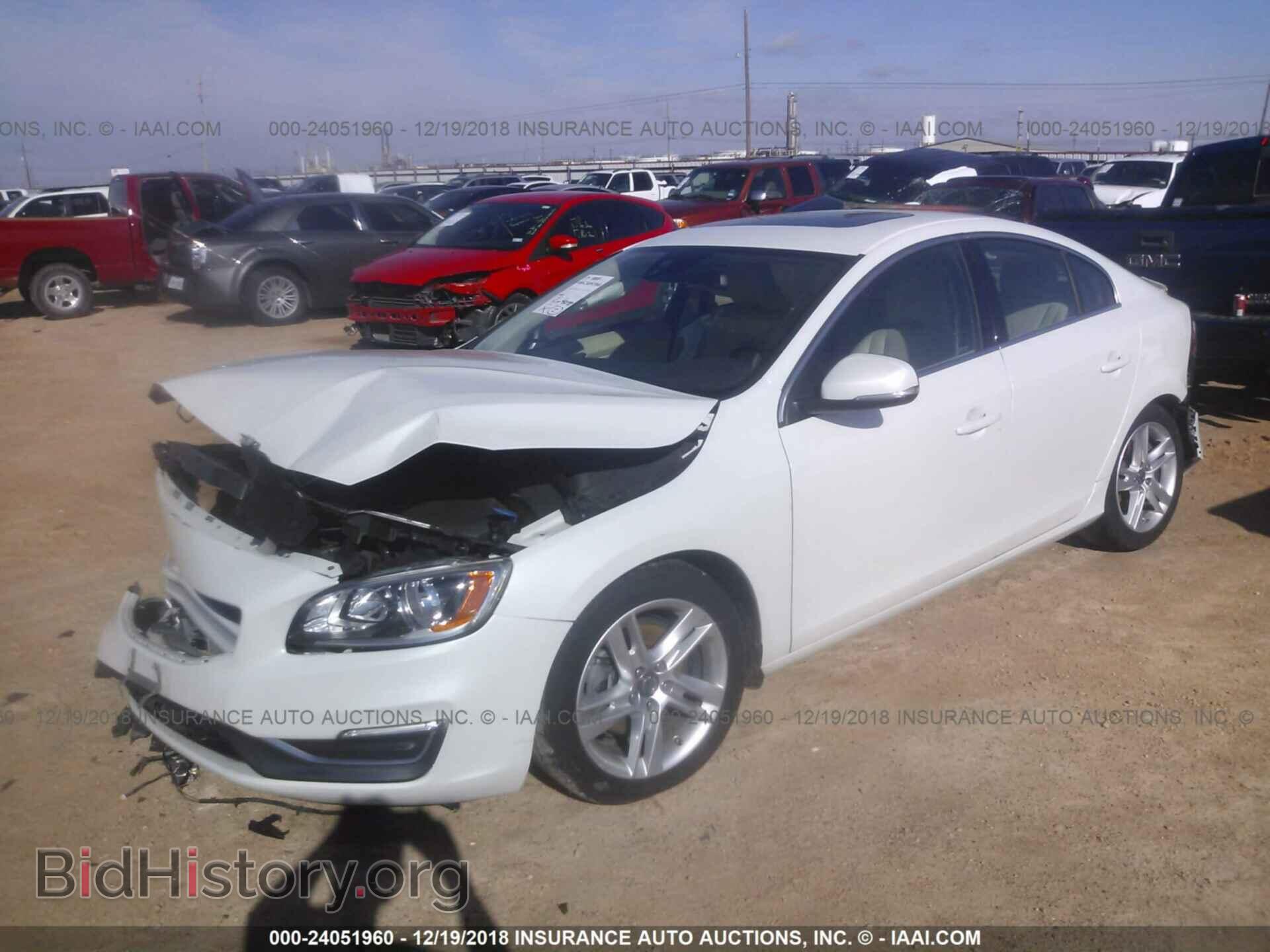 2015 VOLVO S60 - VIN: YV140MFB4F2302383 - Фото 2