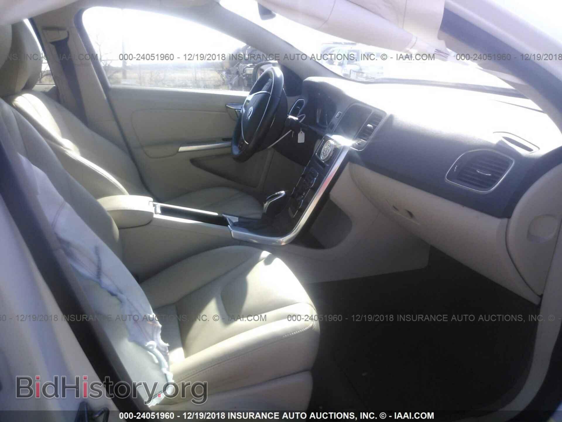 2015 VOLVO S60 - VIN: YV140MFB4F2302383 - Фото 5
