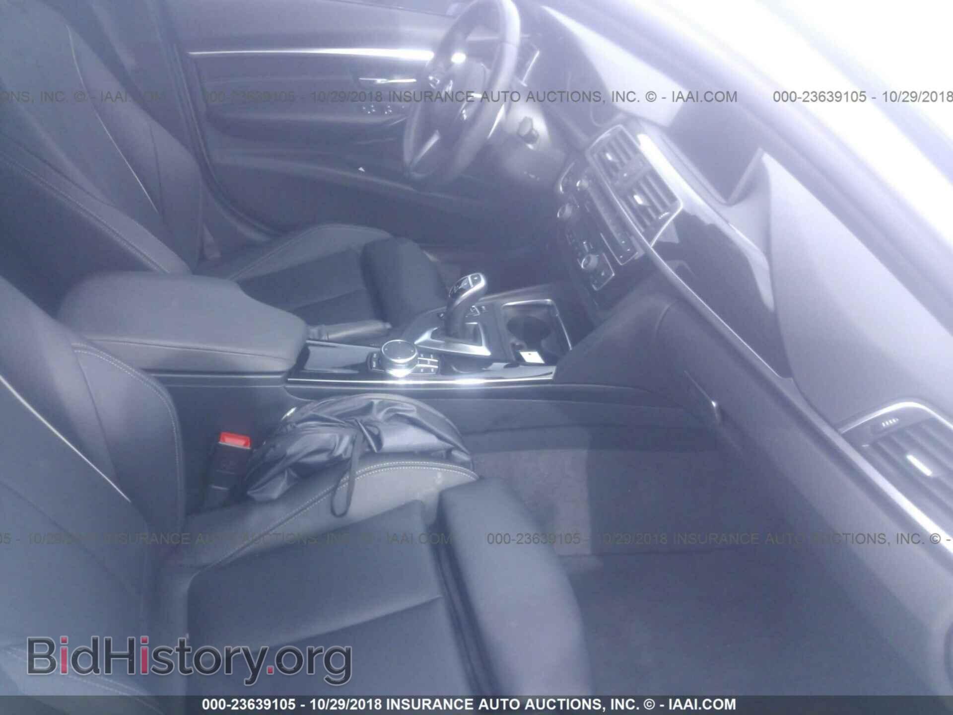 2017 BMW 330 - VIN: WBA8B9G30HNU55041 - Фото 5